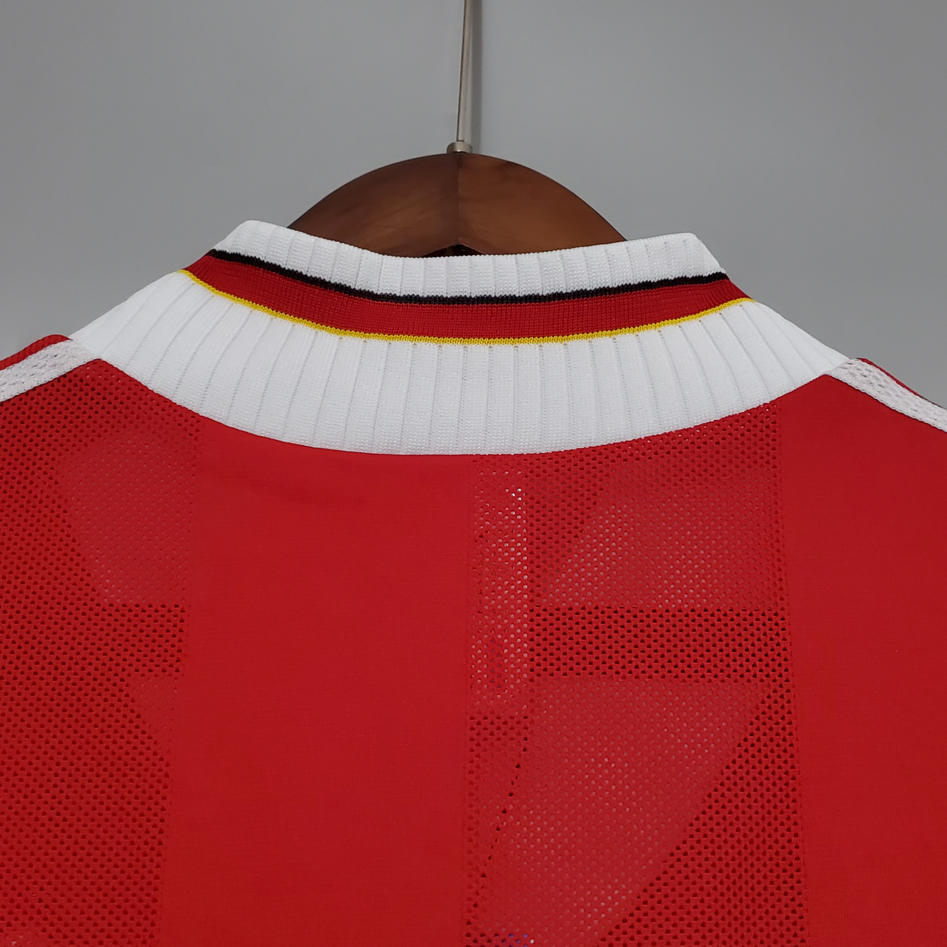 1996/1997 Liverpool Home Retro football shirt