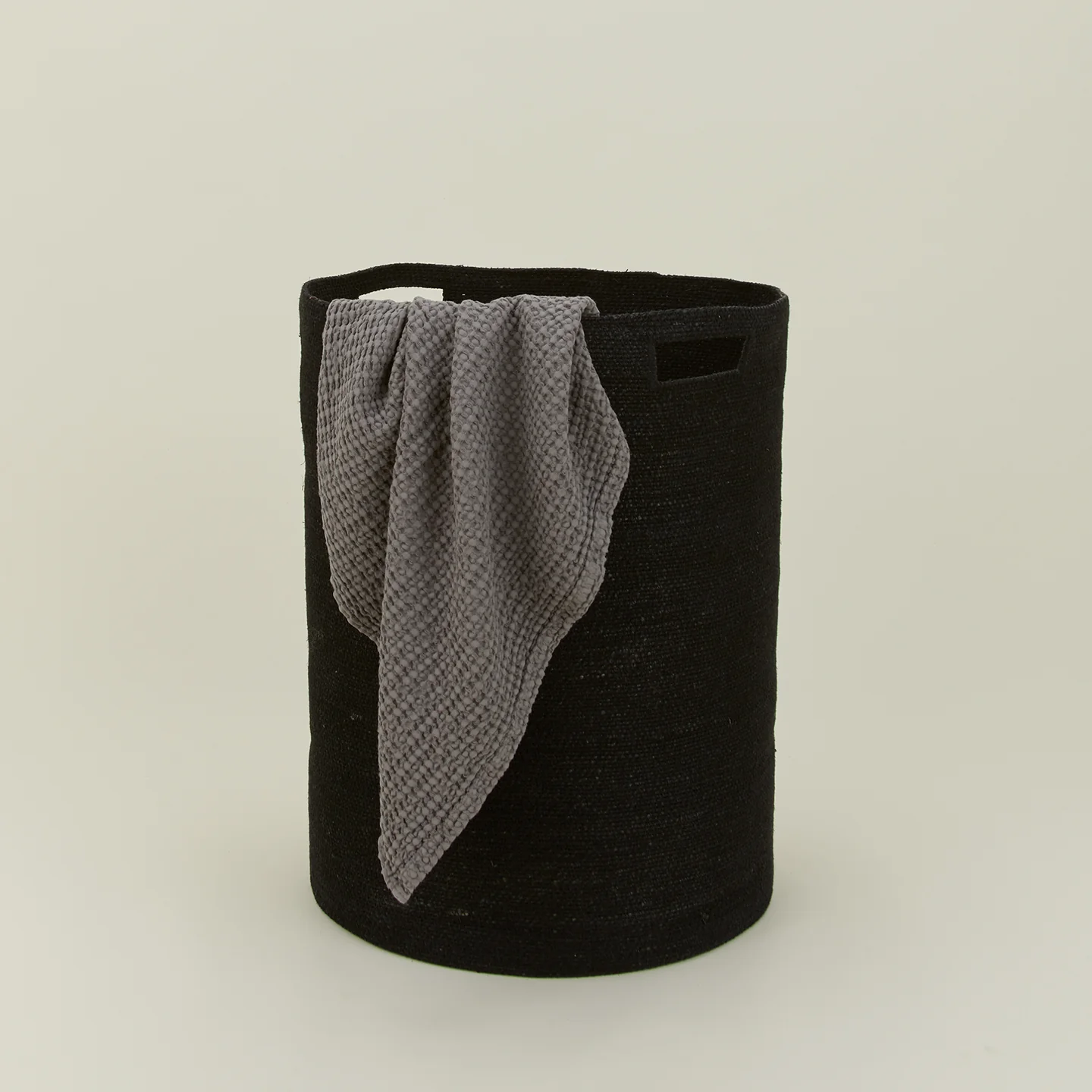 Essential Hamper - Black