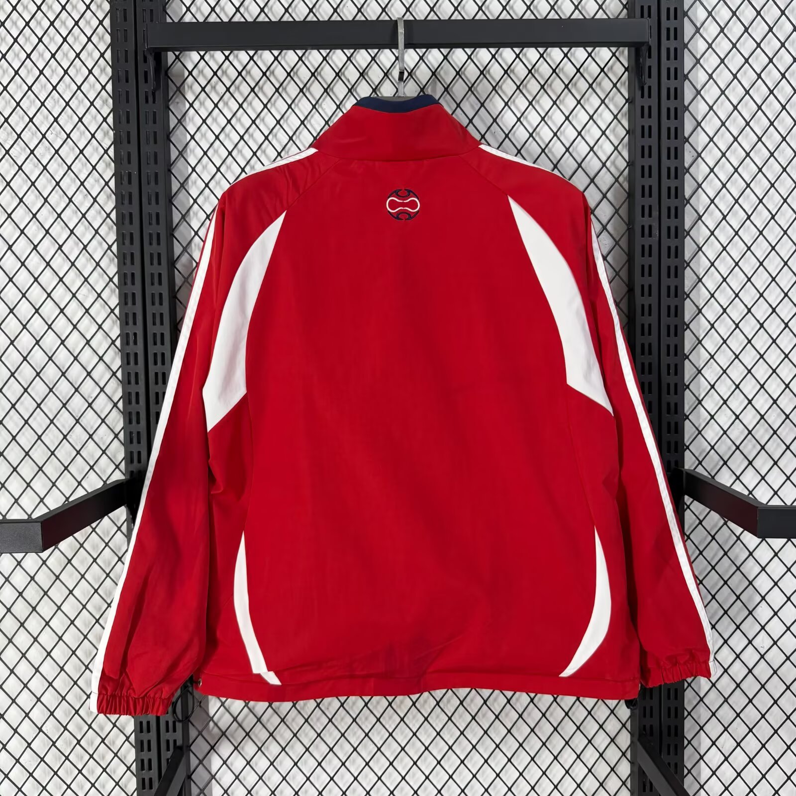 05/06 France Retro Windbreaker -  red
