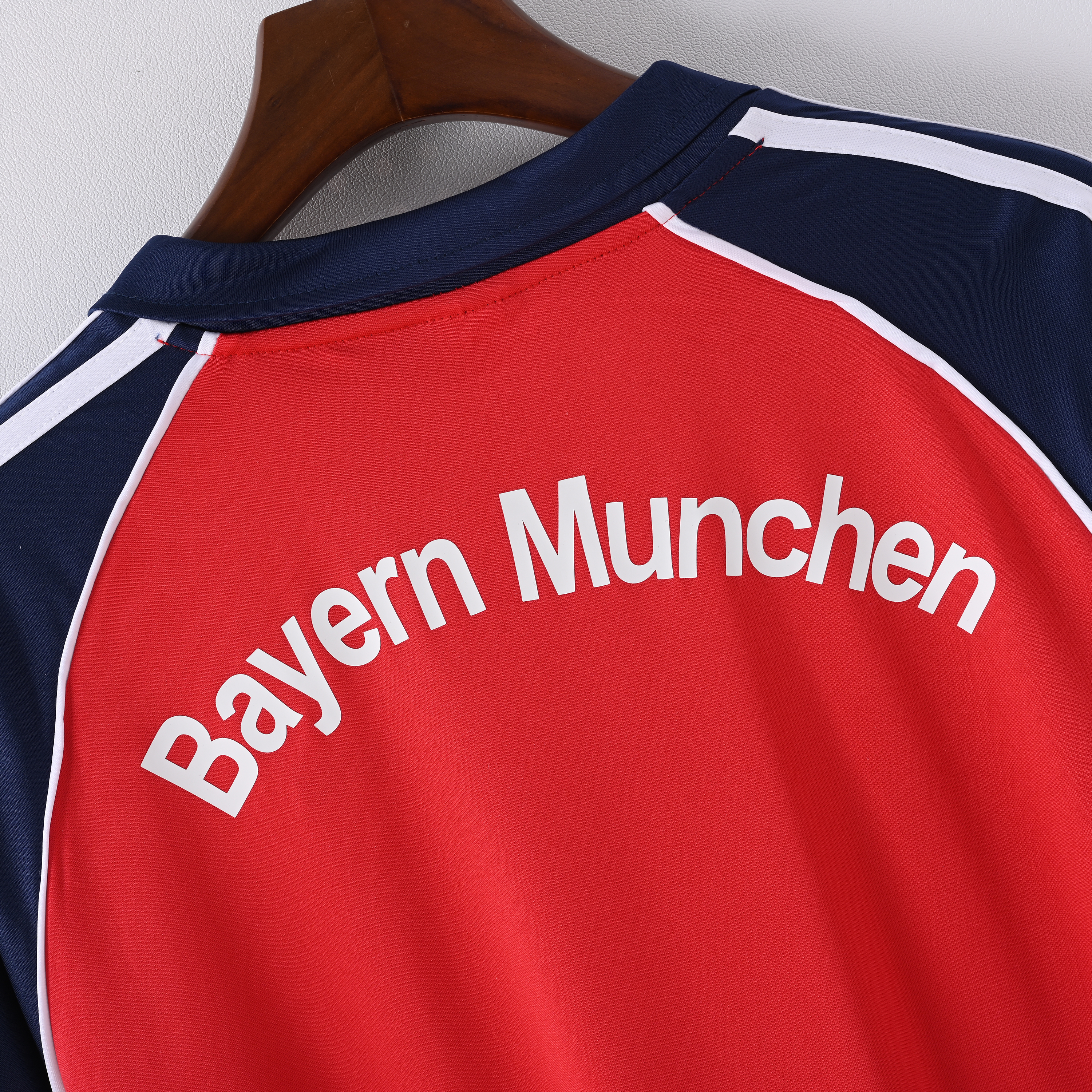2000/2001 Bayern Munich Home Retro Football Shirt