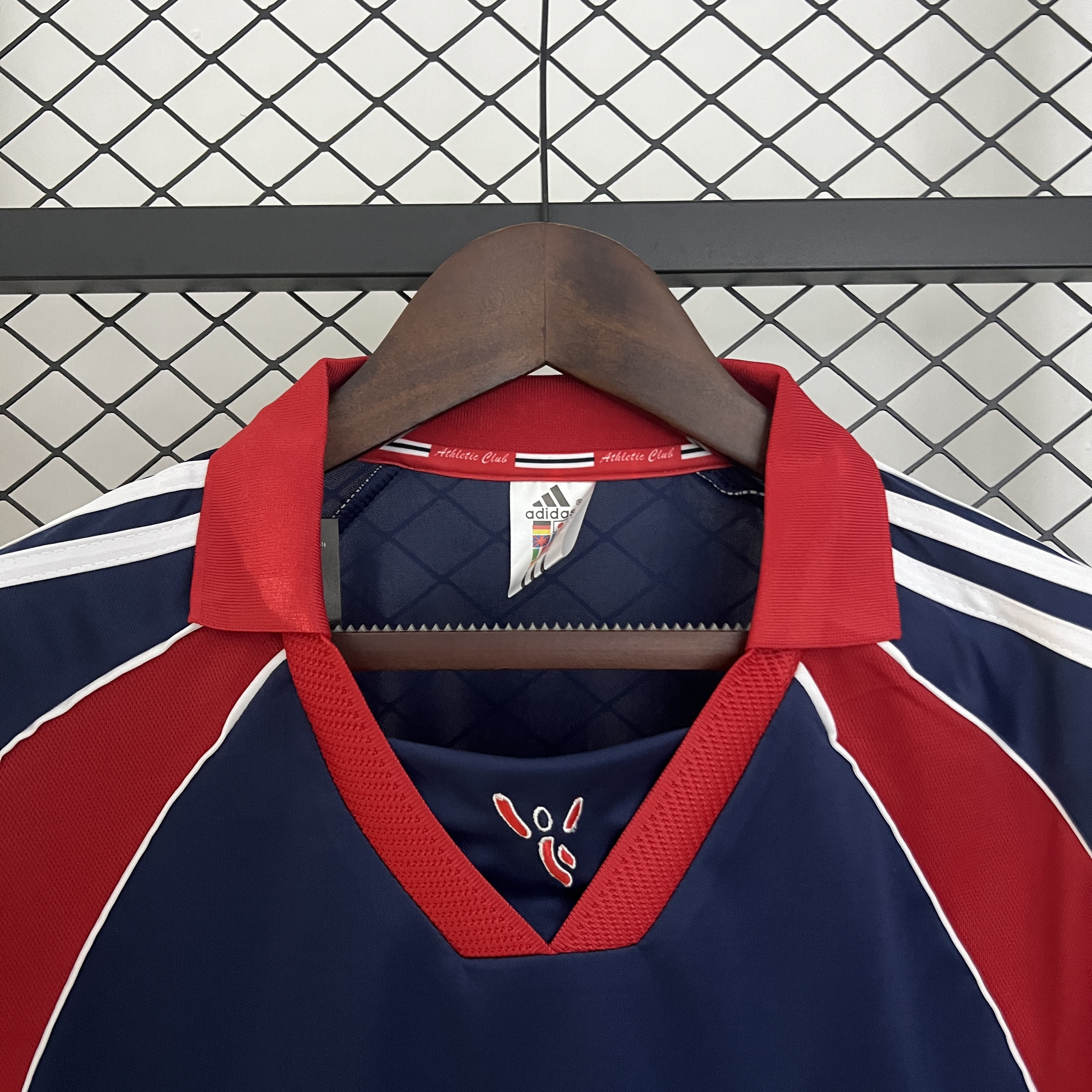 1999/2000 Bilbao Away Retro Football Shirt