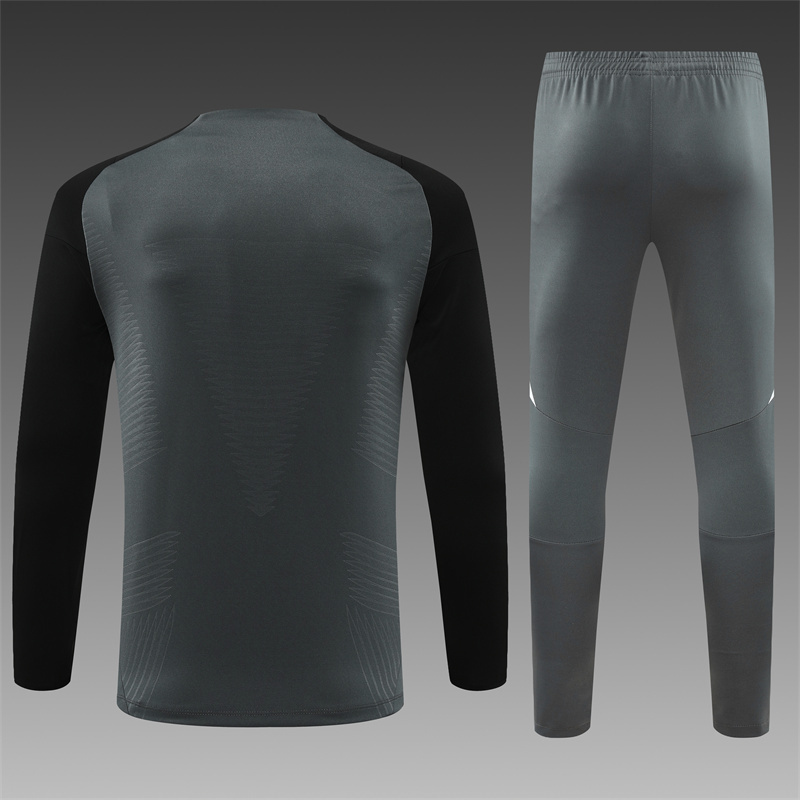 24/25 Manchester United Dark Grey Half Zip Training Kit (Adult Kids Kit)