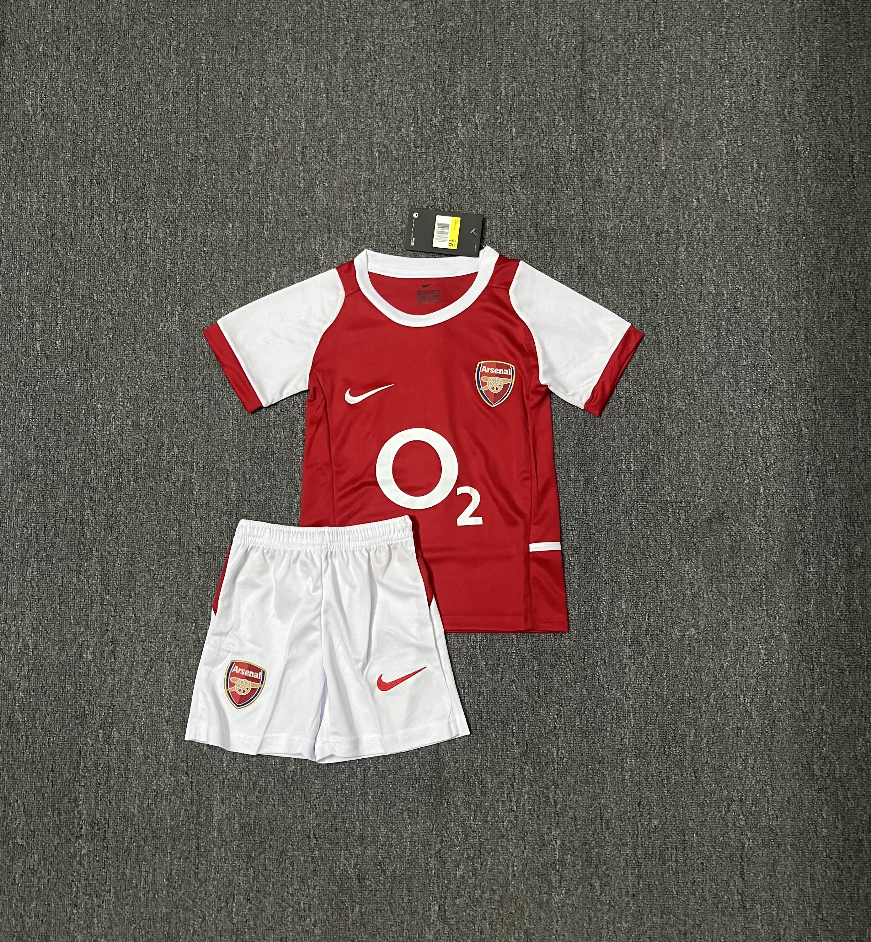 2002/2004 Arsenal Home Football Shirt (Kid's Kit)