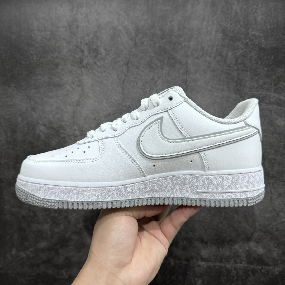 Nike Air Force 1 Low