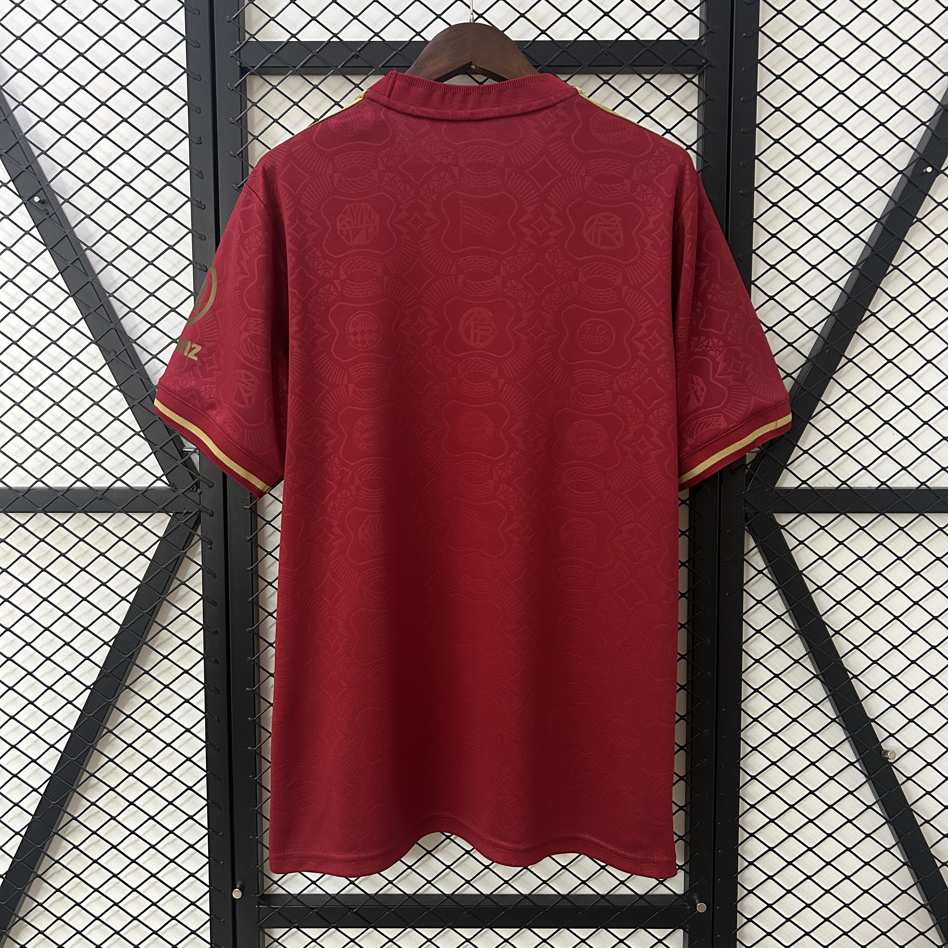 2025/2026 FC Bayern Munich 125th Anniversary Football Shirt (Fan Edition)