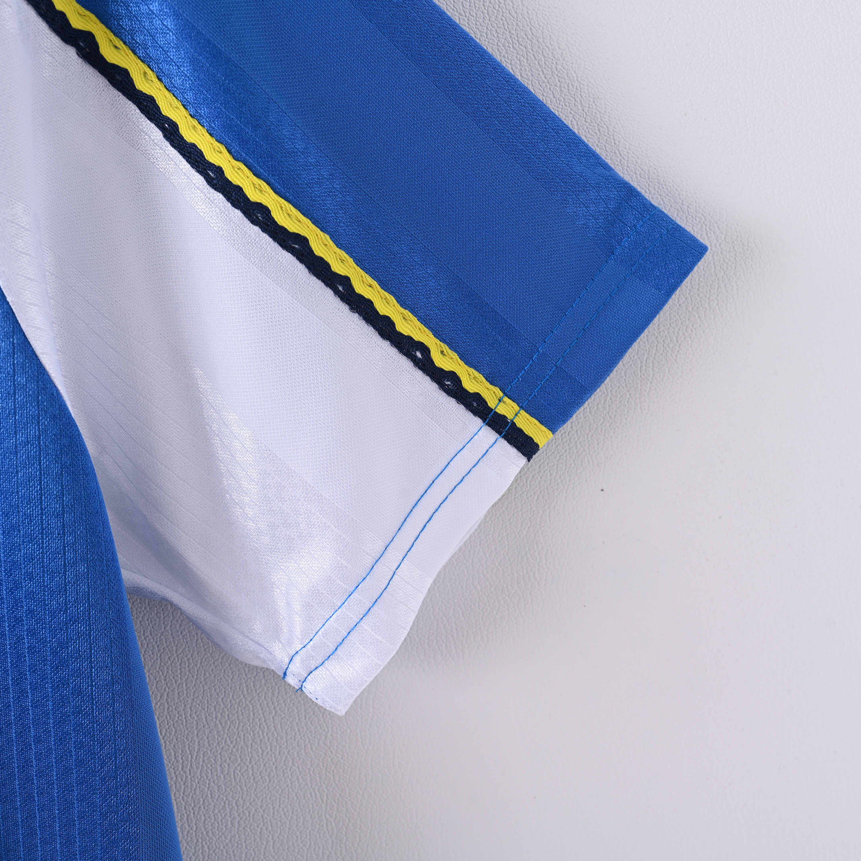 1997/1999 Chelsea Retro Home Football Shirt (Fans)