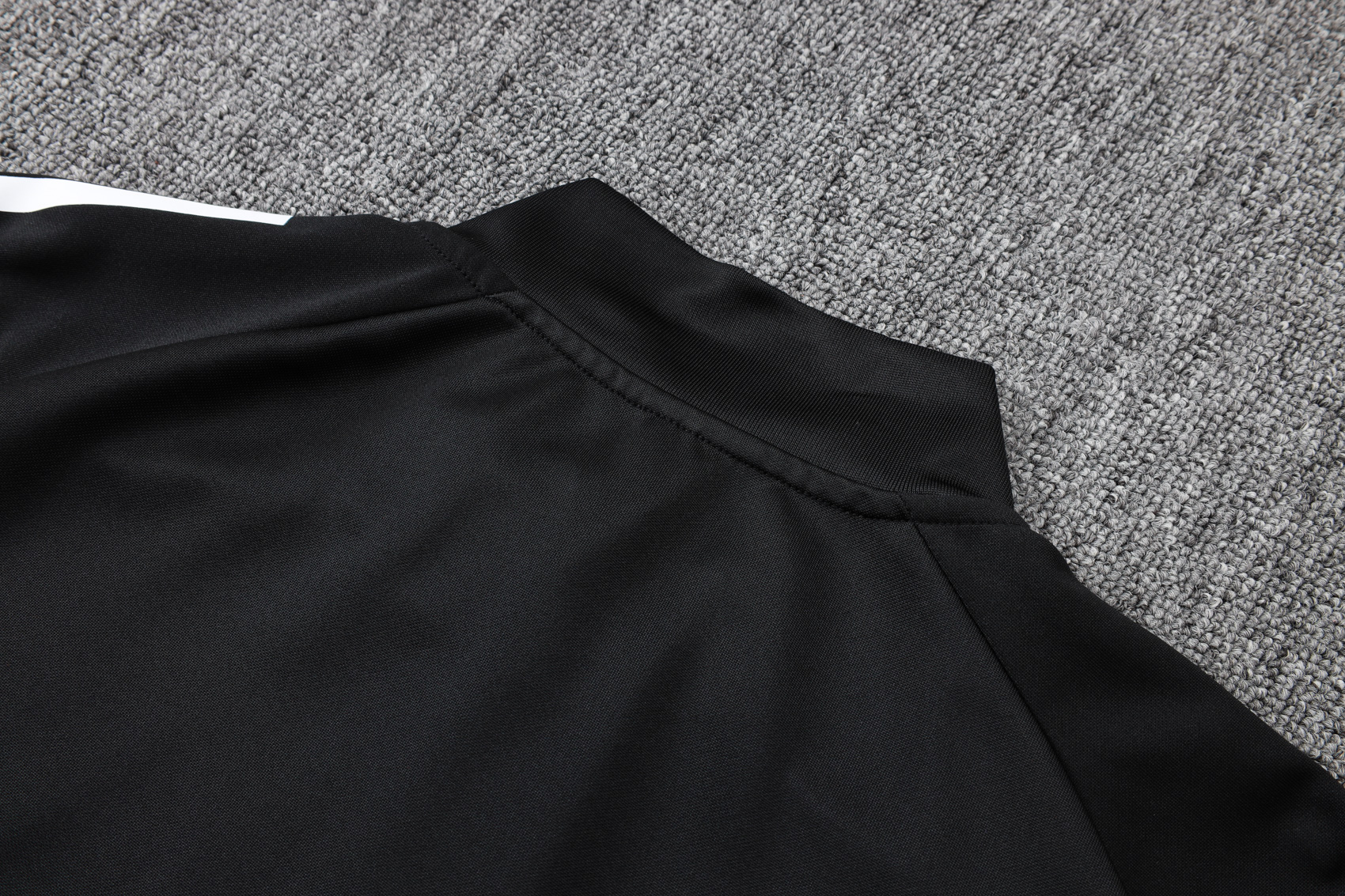 2025/2026 Arsenal Black Adult Full Zip Training Suit (Adult Kit)