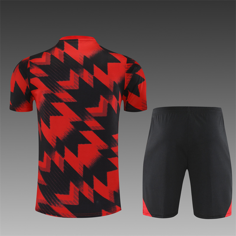 25/26 Manchester United Red and Black [Camouflage Style] Short Sleeve Training Wear ( Adult kit Kids )