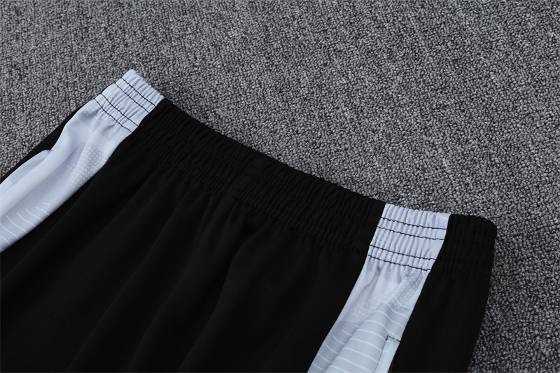 2024/2025 Real Madrid yellow and white adult half-zip training suit (Adult Kit)