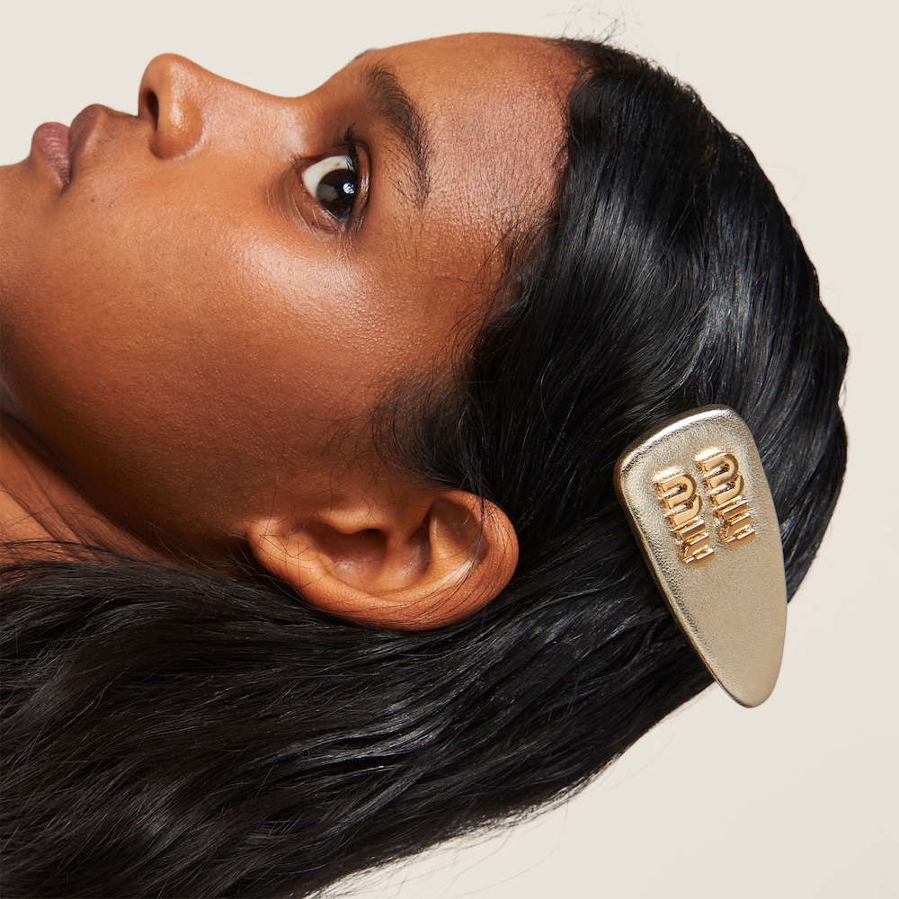 Nappa leather hair clip