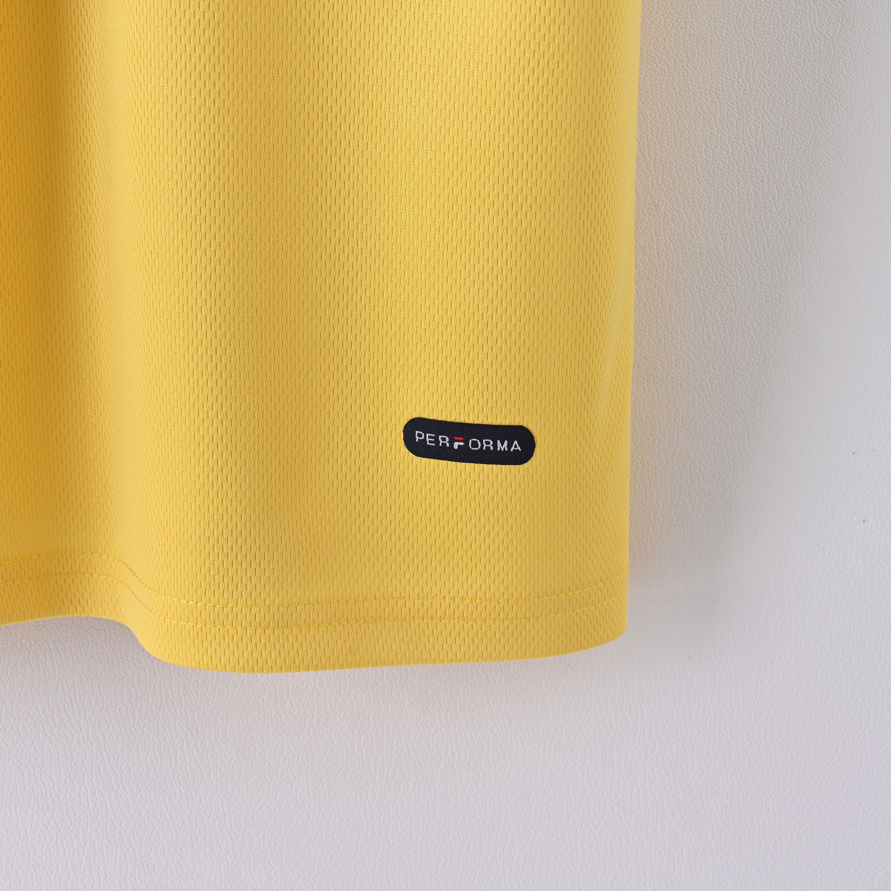 2002 Scotland away football shirt（Retro）