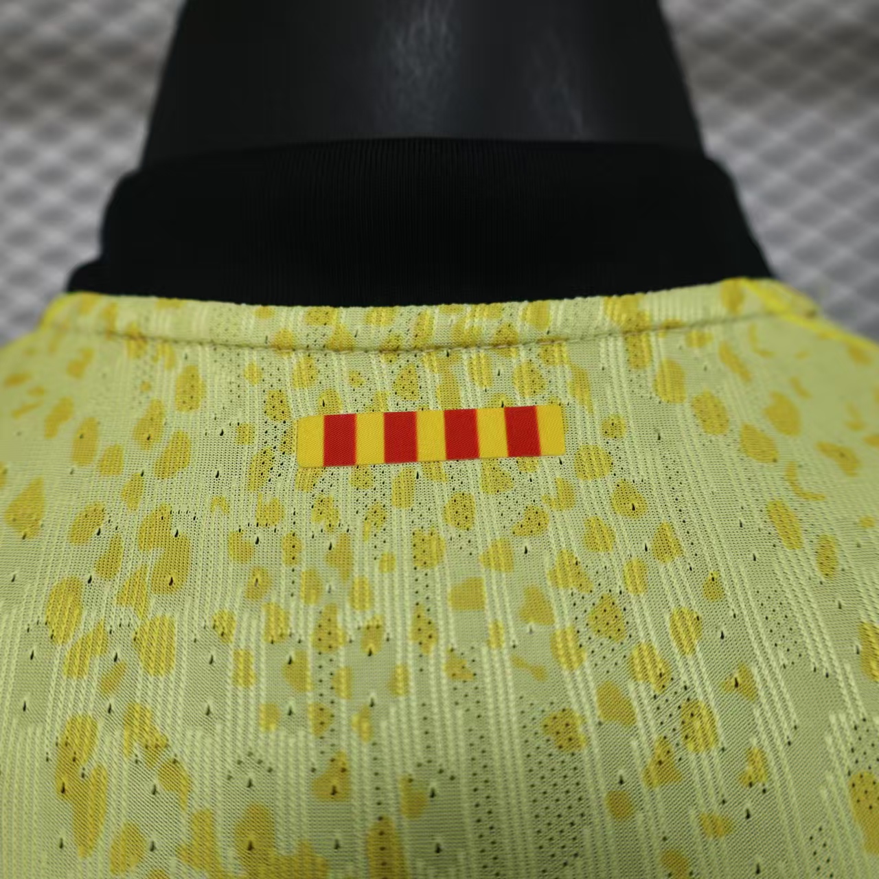 2025/2026 Barcelona Flying Man Edition football jersey（Player Edition）