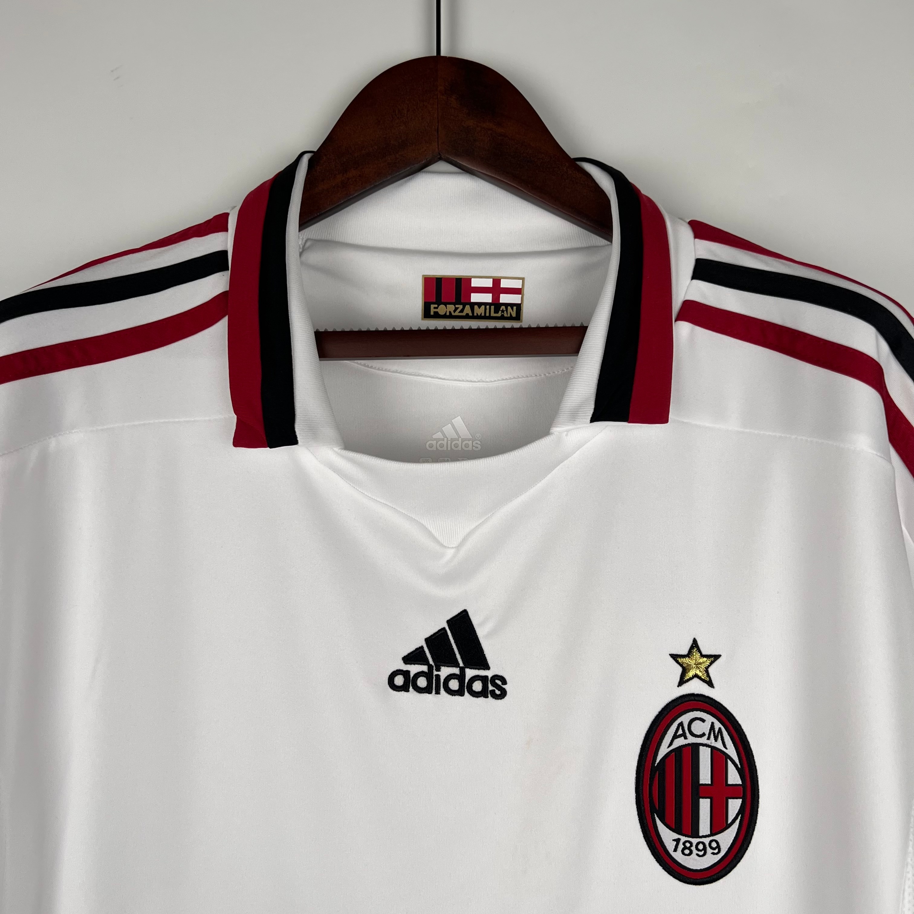 2009/2010 AC Milan Away Retro Football Shirt