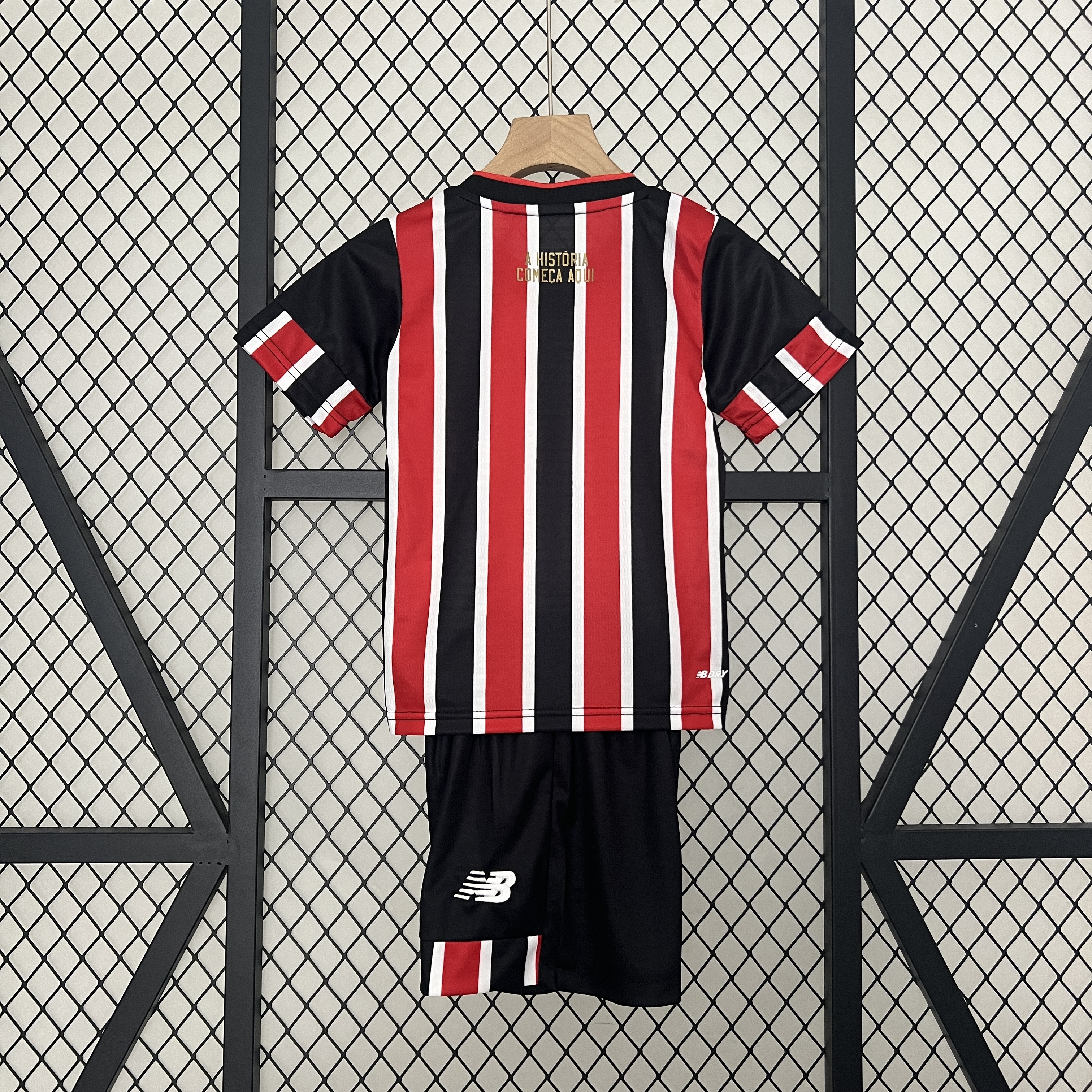 {{product_name}} High Quality Replica Football Jersey