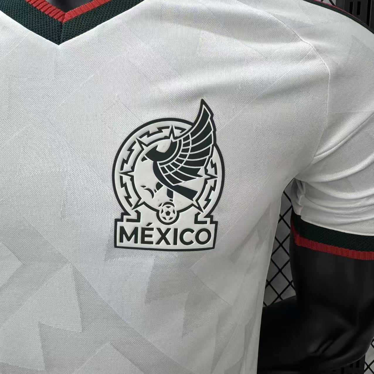 2026 Mexico Away Football Shirt （Player Edition）
