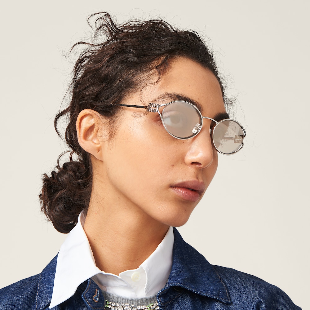 Miu Miu Logo sunglasses