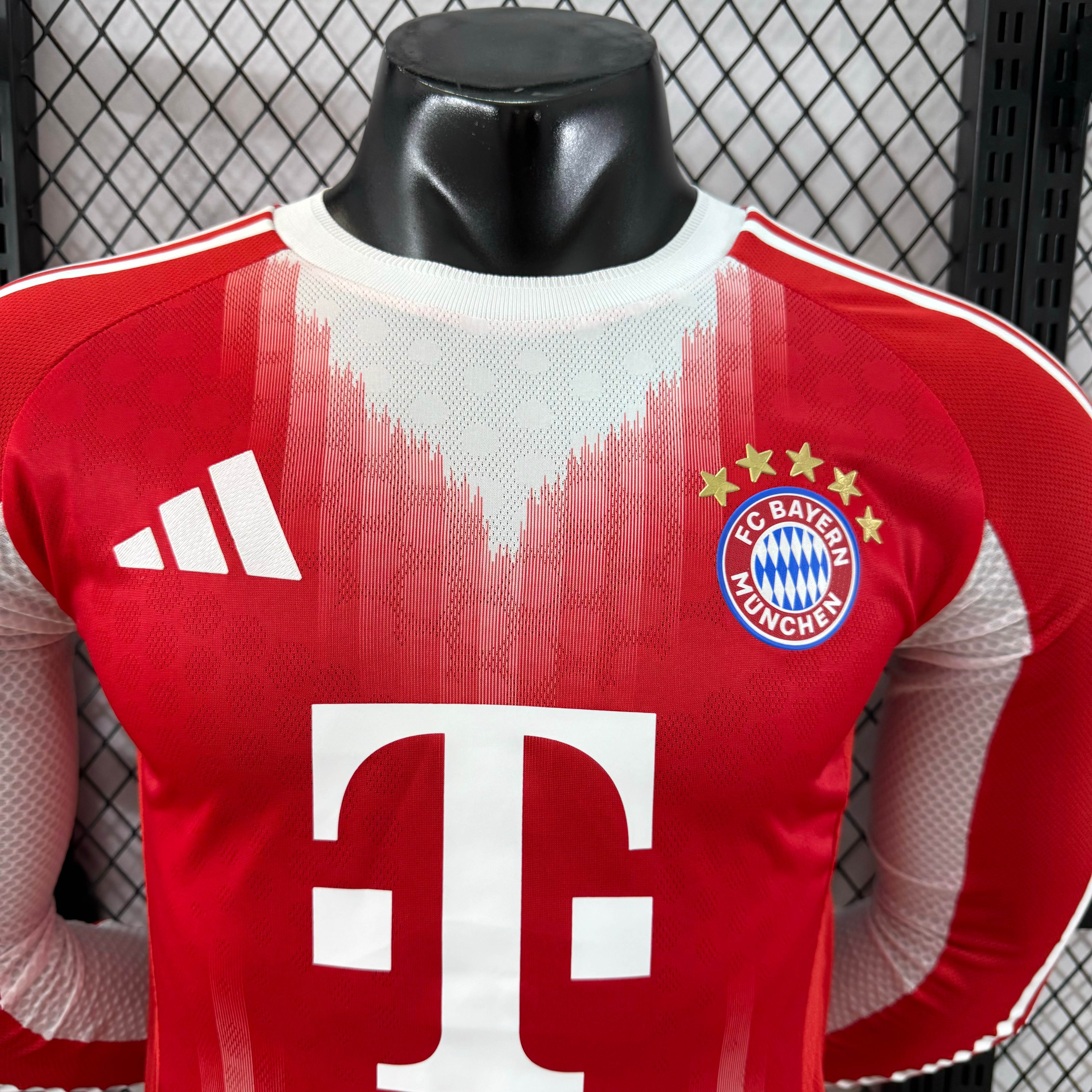 2025/2026 Bayern Munich Home Long Sleeve Football Shirt (Player Edition)