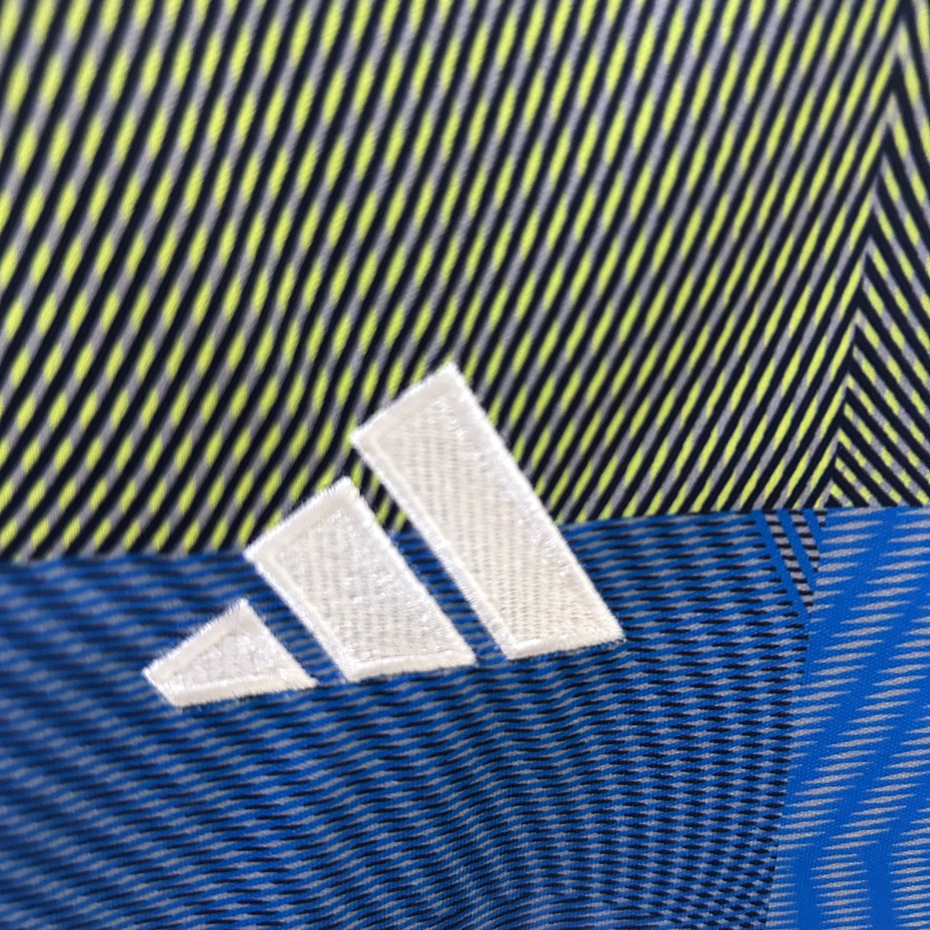 2025/2026 Real Madrid Special Edition Football Shirt （Fan Edition）