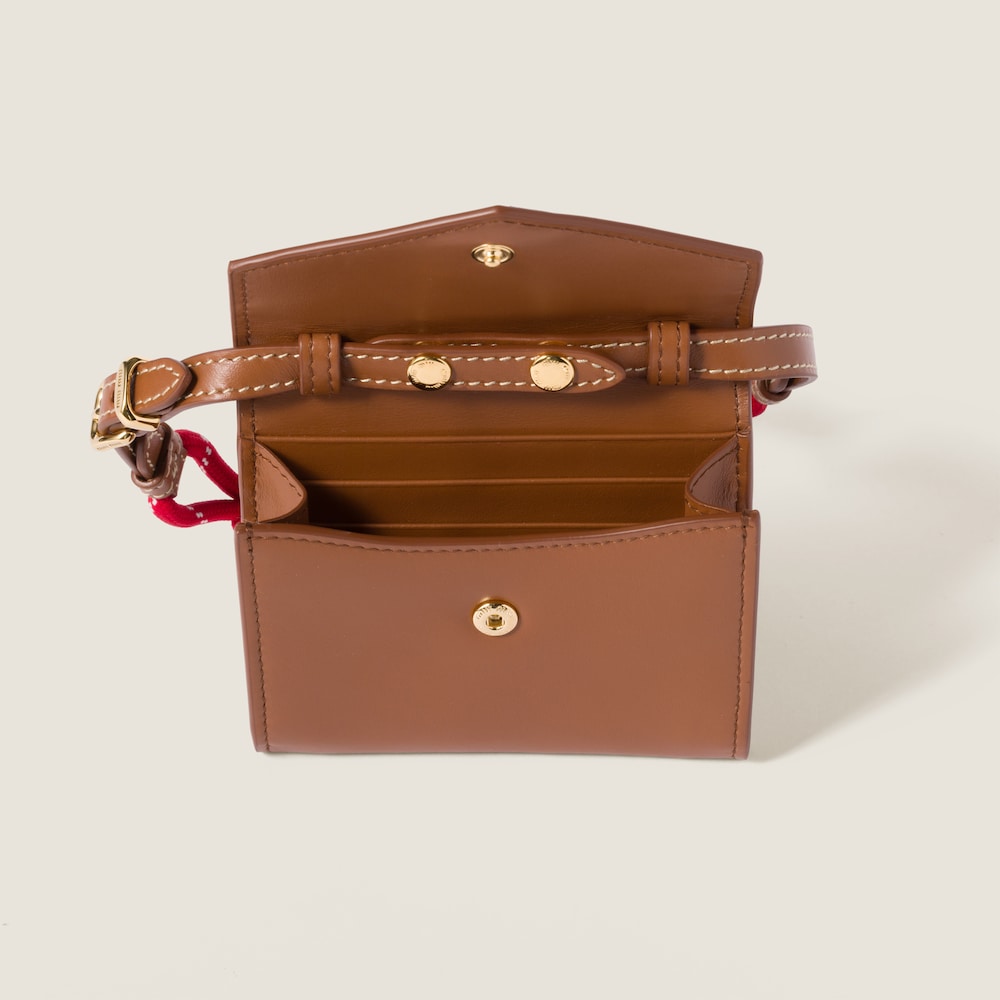 Leather shoulder wallet