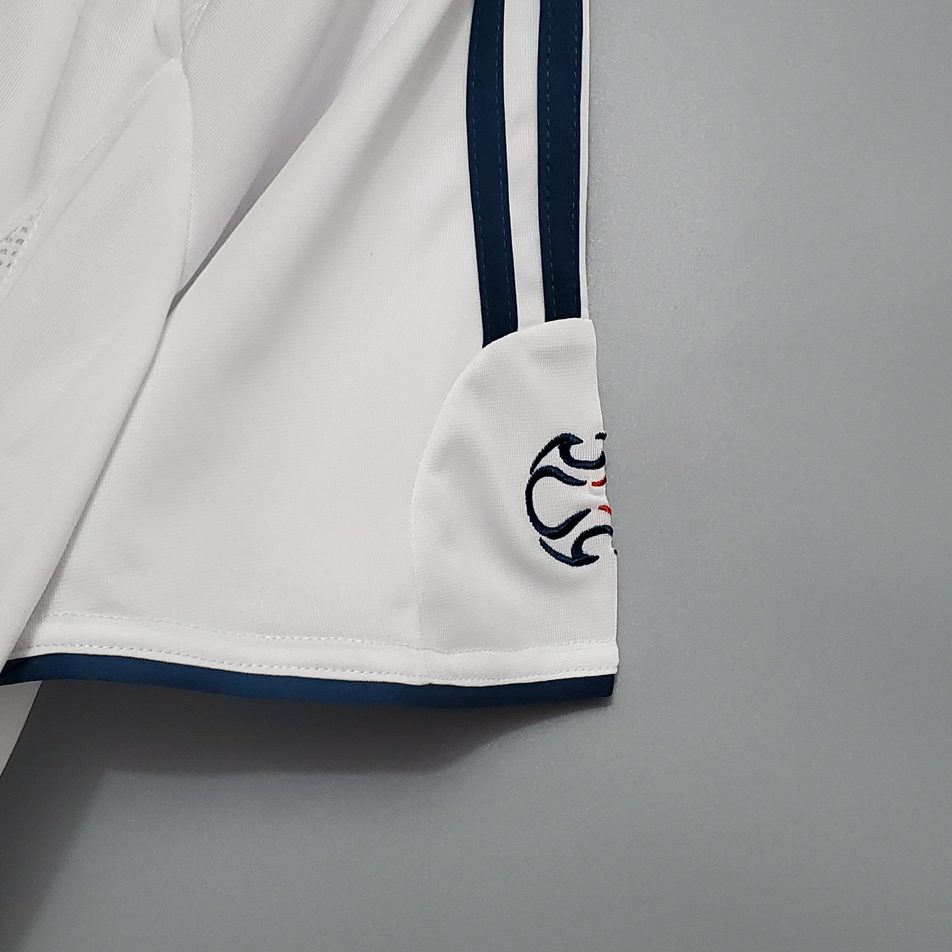 2006/2007 Liverpool Retro Away Football Shirt