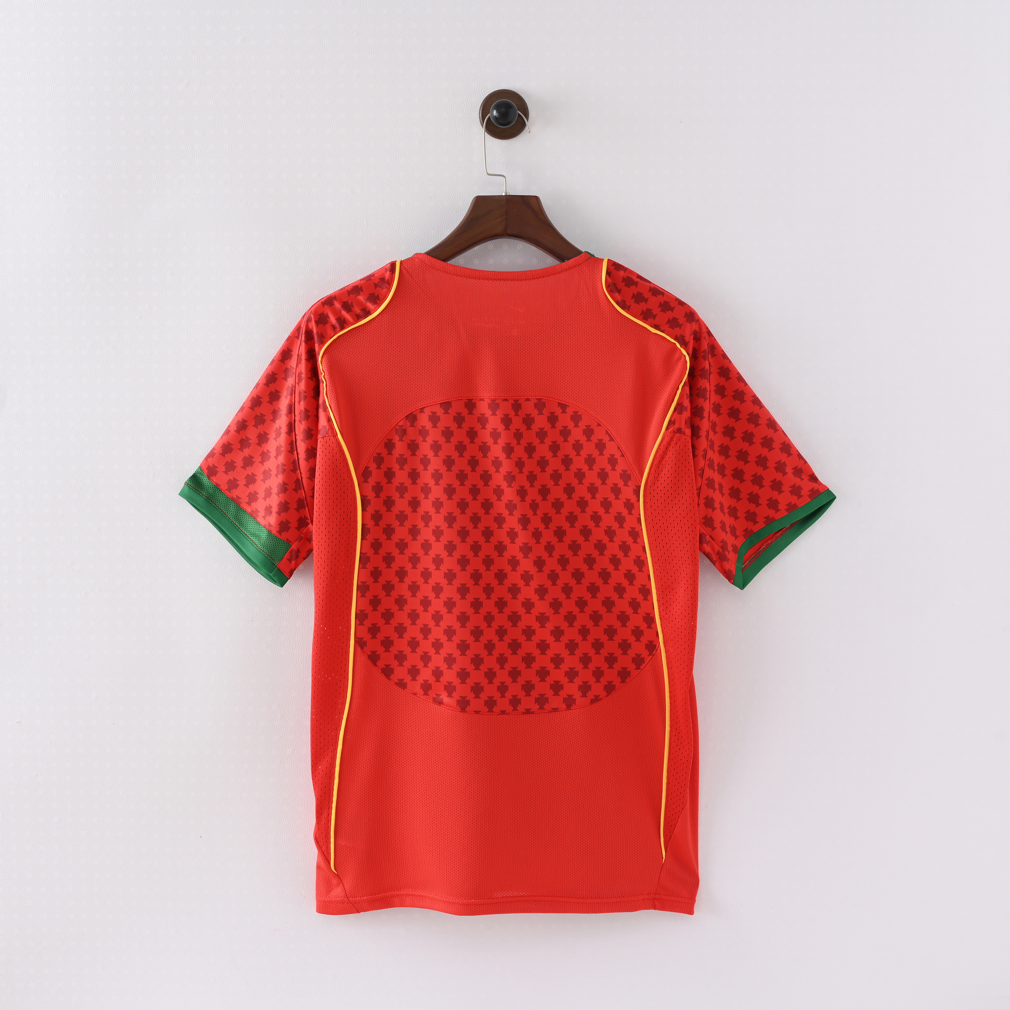 2004 Portugal Away Retro Football Shirt