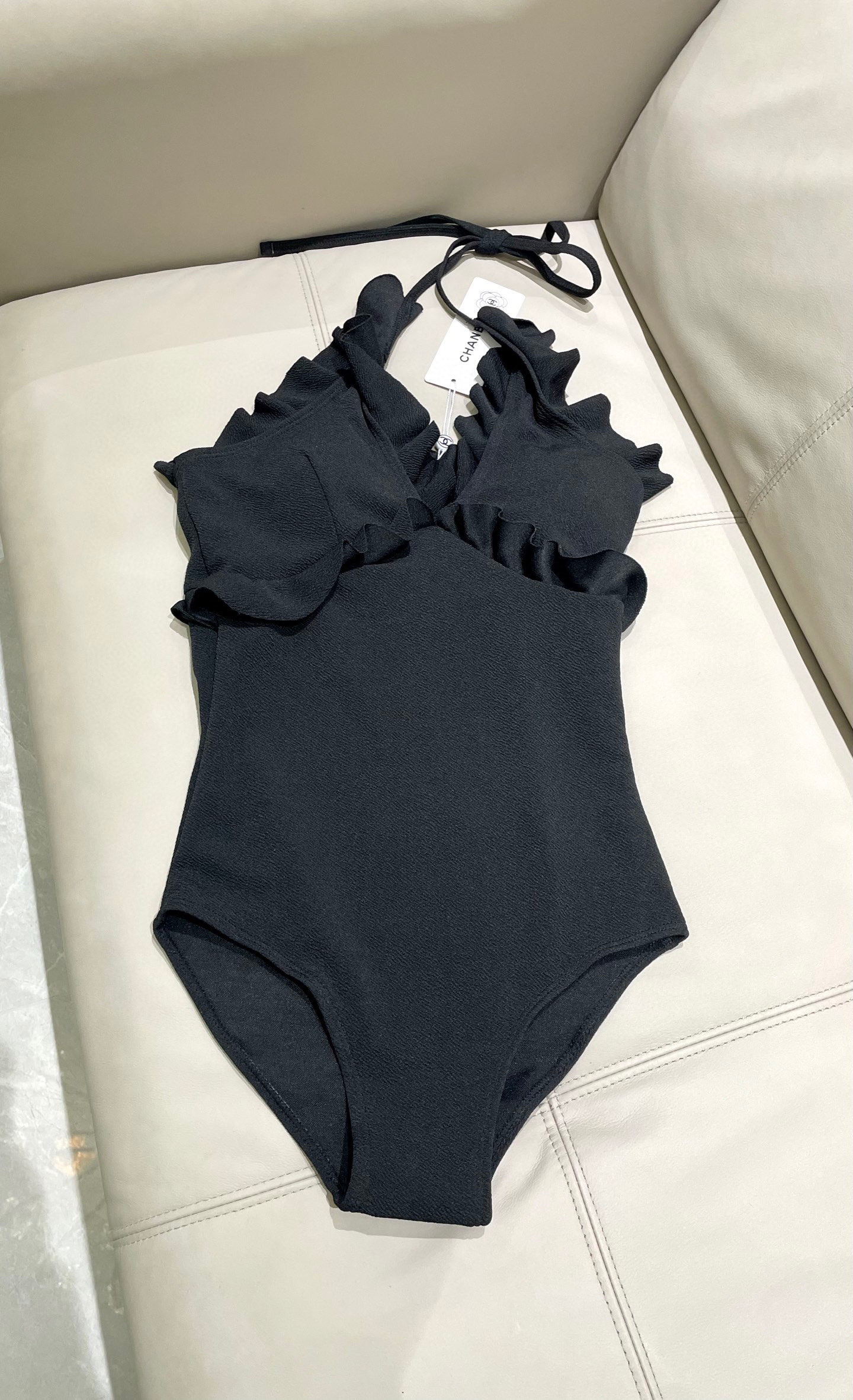 C design one-piece swimsuit