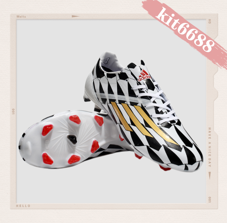 A F50 Low-top Waterproof Football Shoes