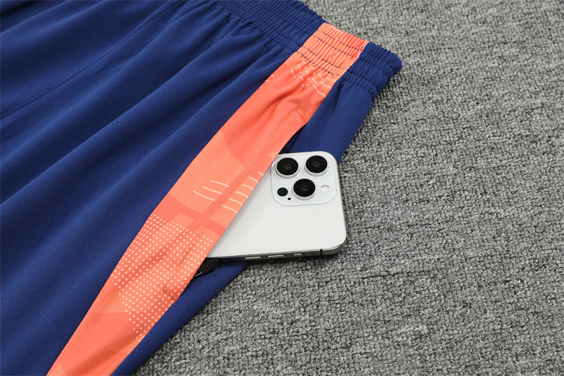 24/25 Manchester United royal blueHalf Zip Training Kit (Adult Kids Kit)