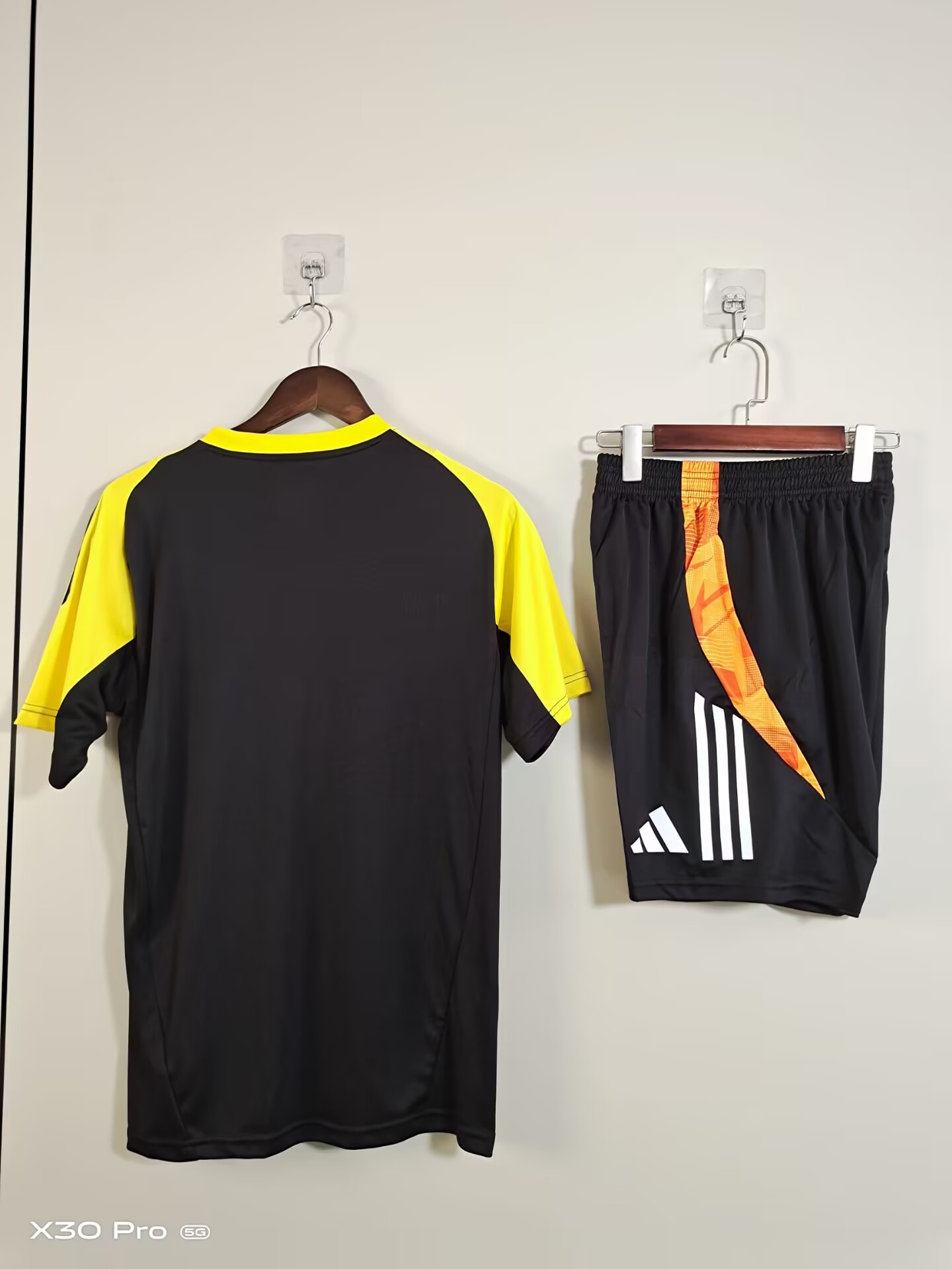 {{product_name}} High Quality Replica Football Jersey