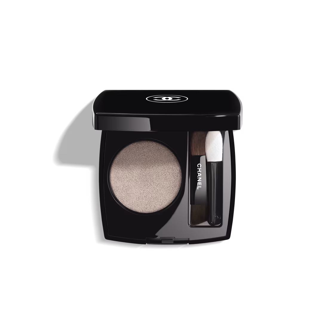 Chanel OMBRE ESSENTIELLE Multi-Use Longwearing Eyeshadow