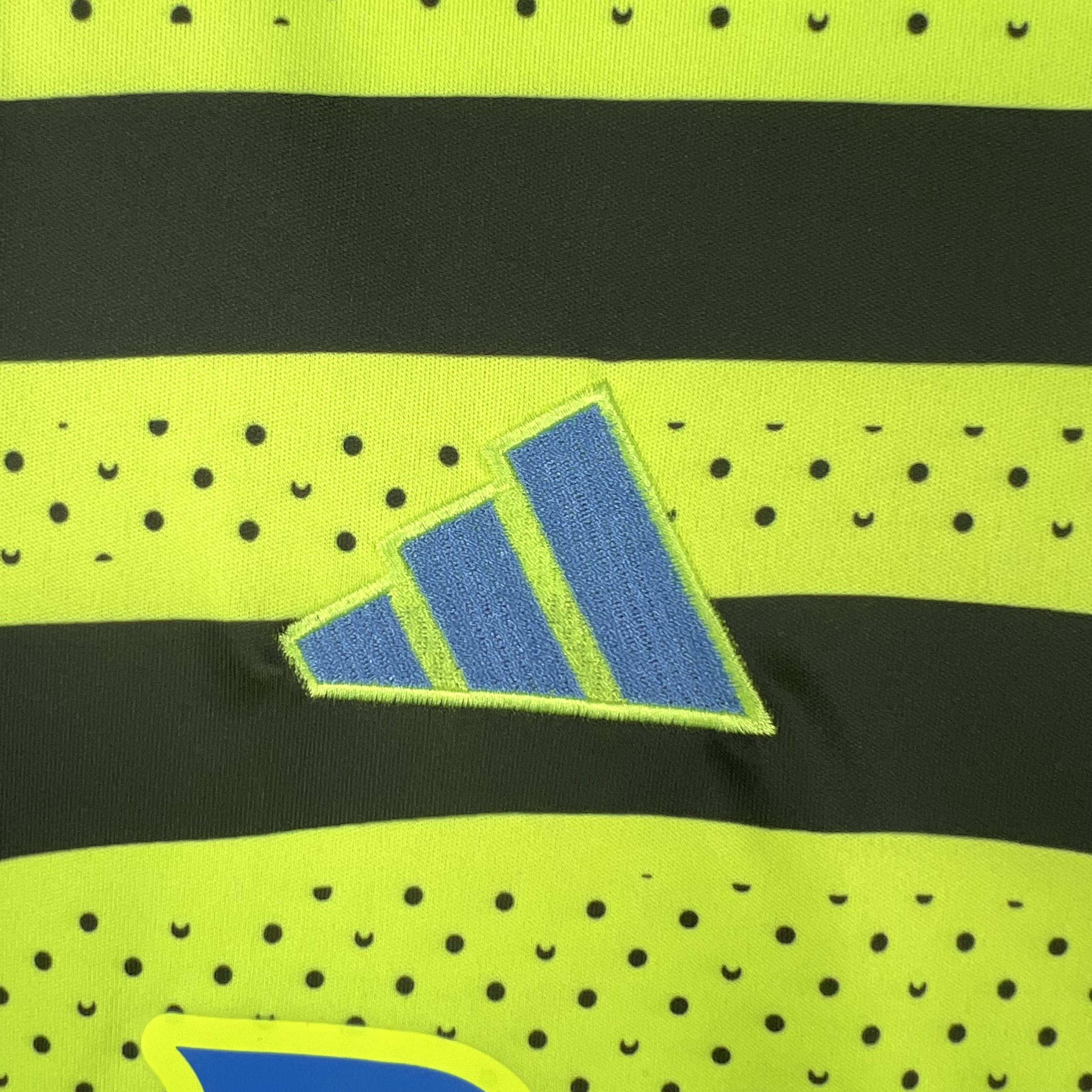 2023/2024 Arsenal Away Football Shirt (Fans)