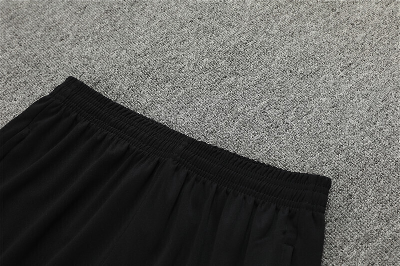 2425 Liverpool black Half Zip Training Kit (Adult Kids Kit)