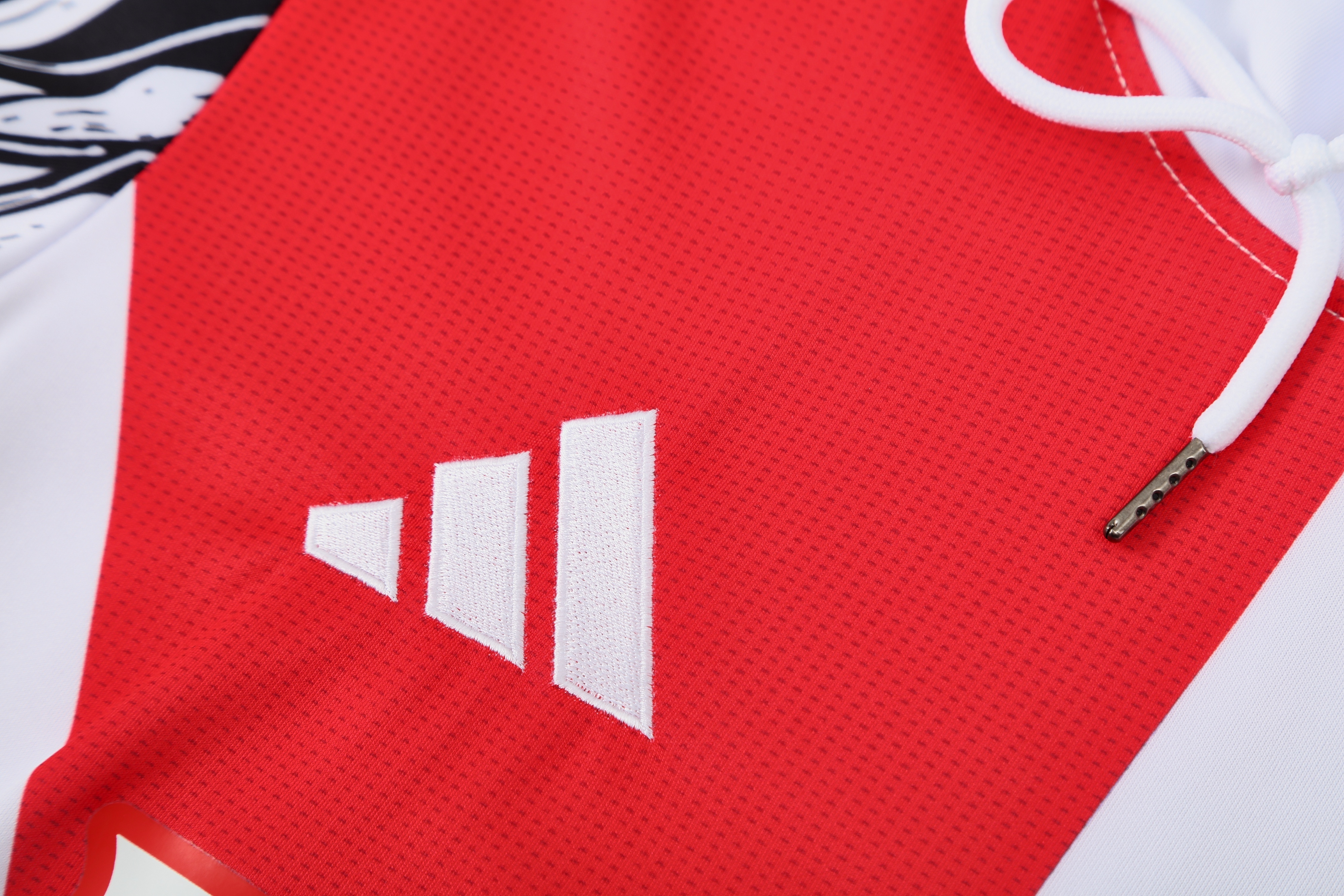 2025/2026 Arsenal Adult Long Sleeve Hood Kit