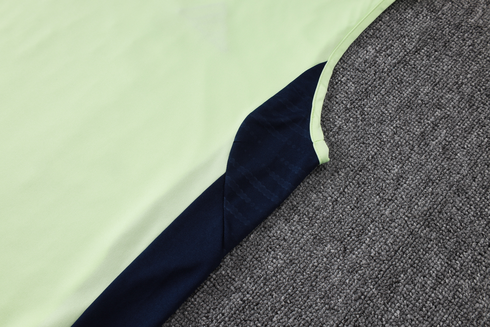 2025/2026 Real Madrid light green adult vest training suit (Adult Kit)