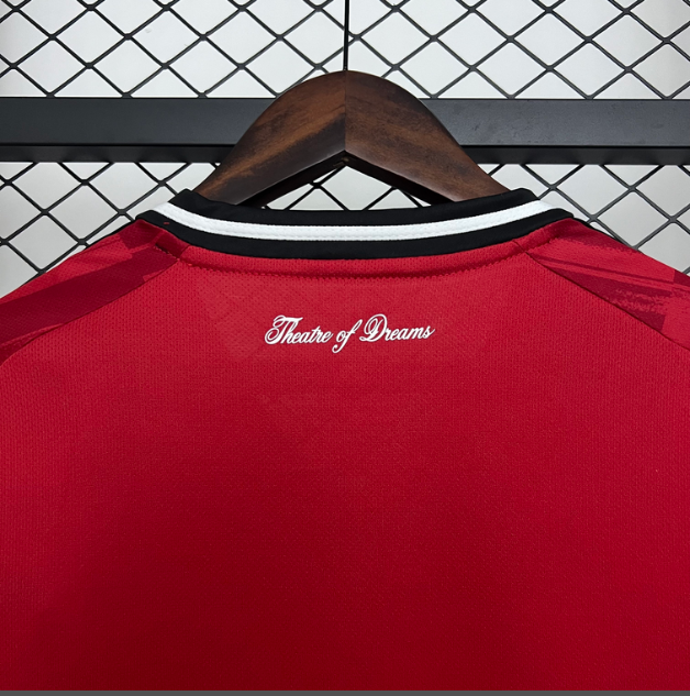 2026 Manchester United home Football Shirt (Fans Edition)