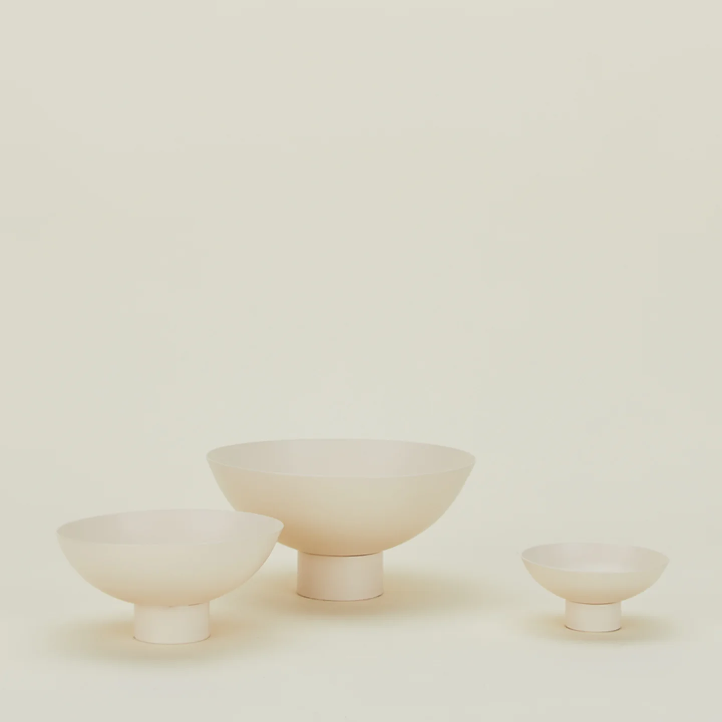 Essential Footed Bowl - Ivory