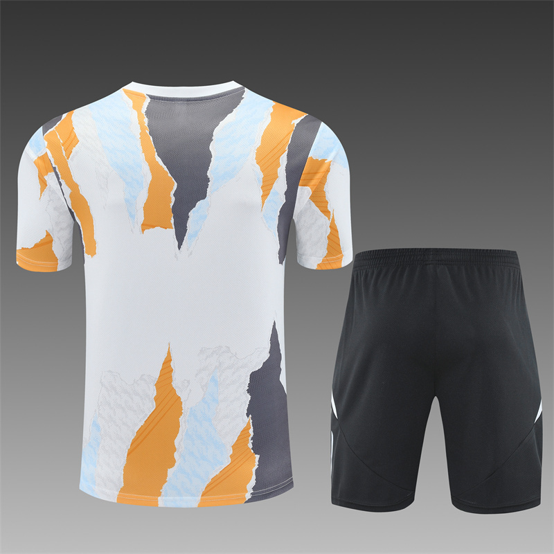 24/25 Real Madrid yellowish-whiteShort Sleeve Training Wear ( Adult kit Kids )