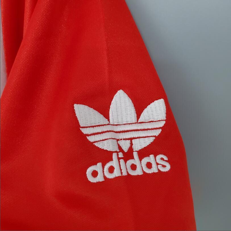 85/86 Manchester United home retro football jersey