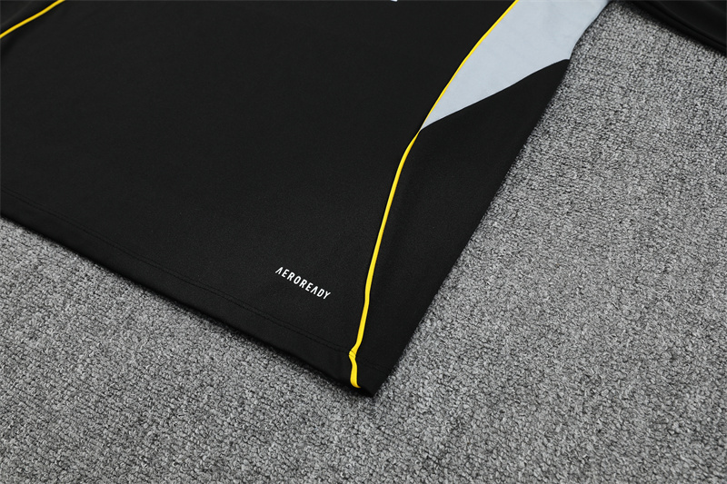 25/26 Real Madrid black Half Zip Training Kit (Adult Kids Kit)