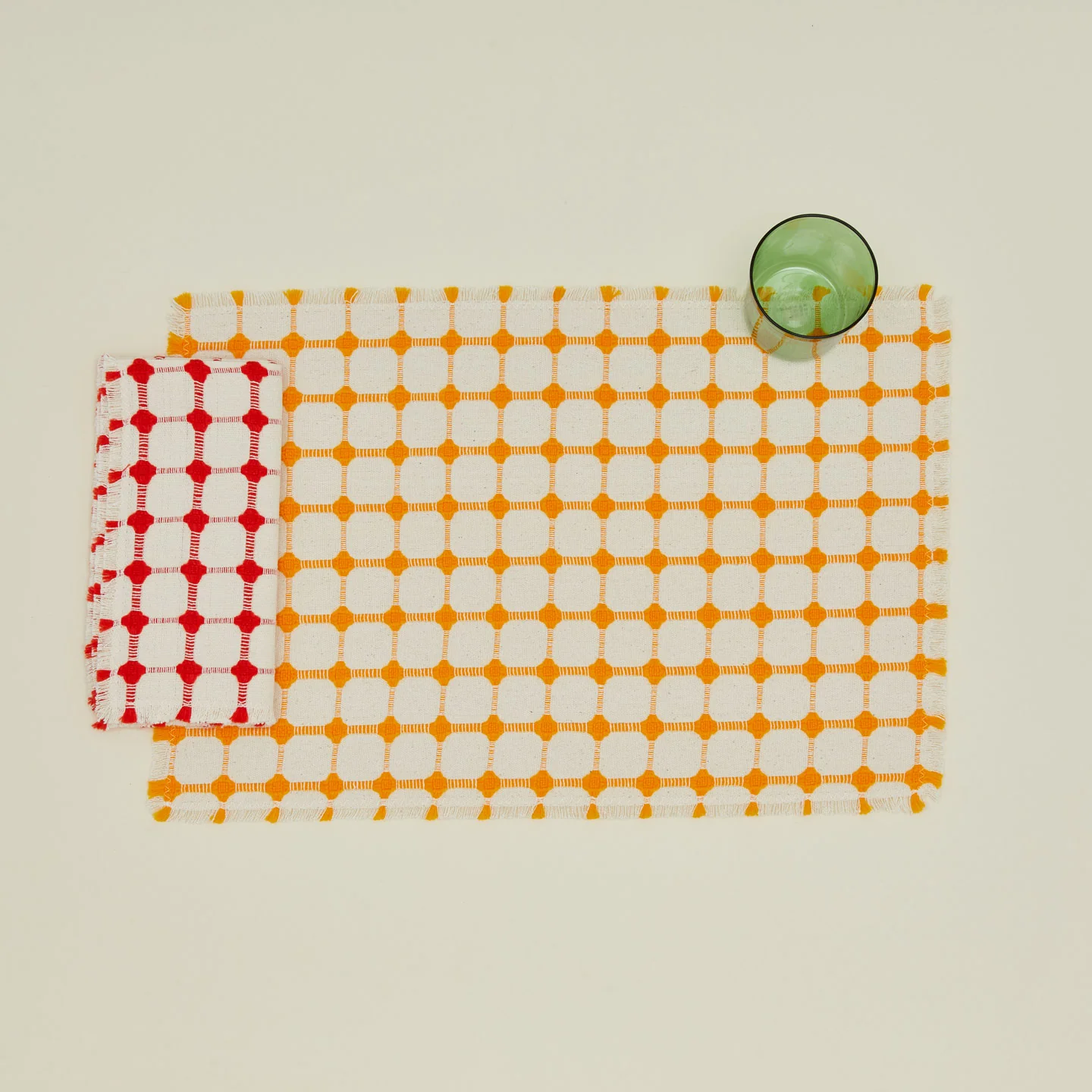 Wicker Fringed Napkin, Set of 4 - Cherry