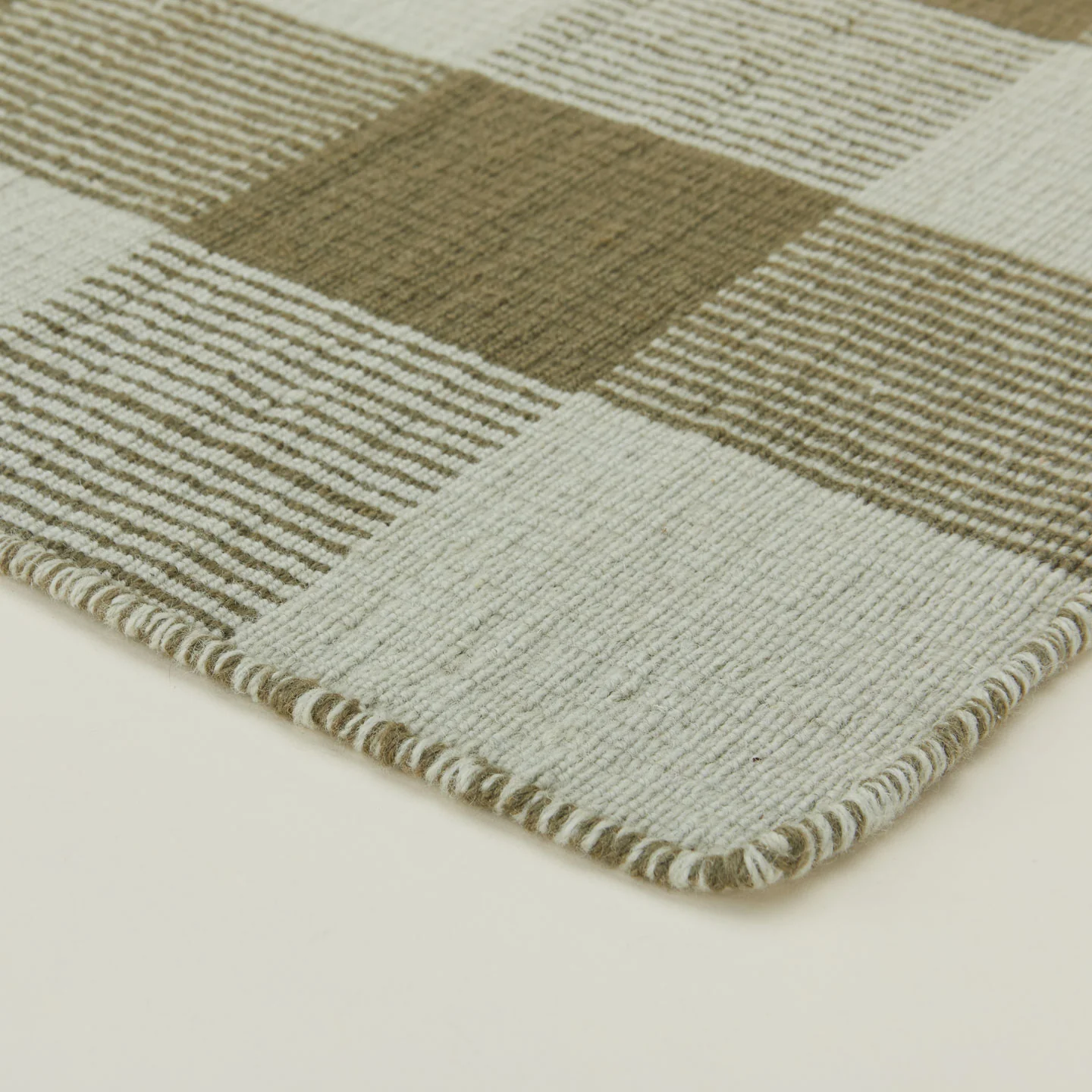 Simple Plaid Rug - Sage/Olive
