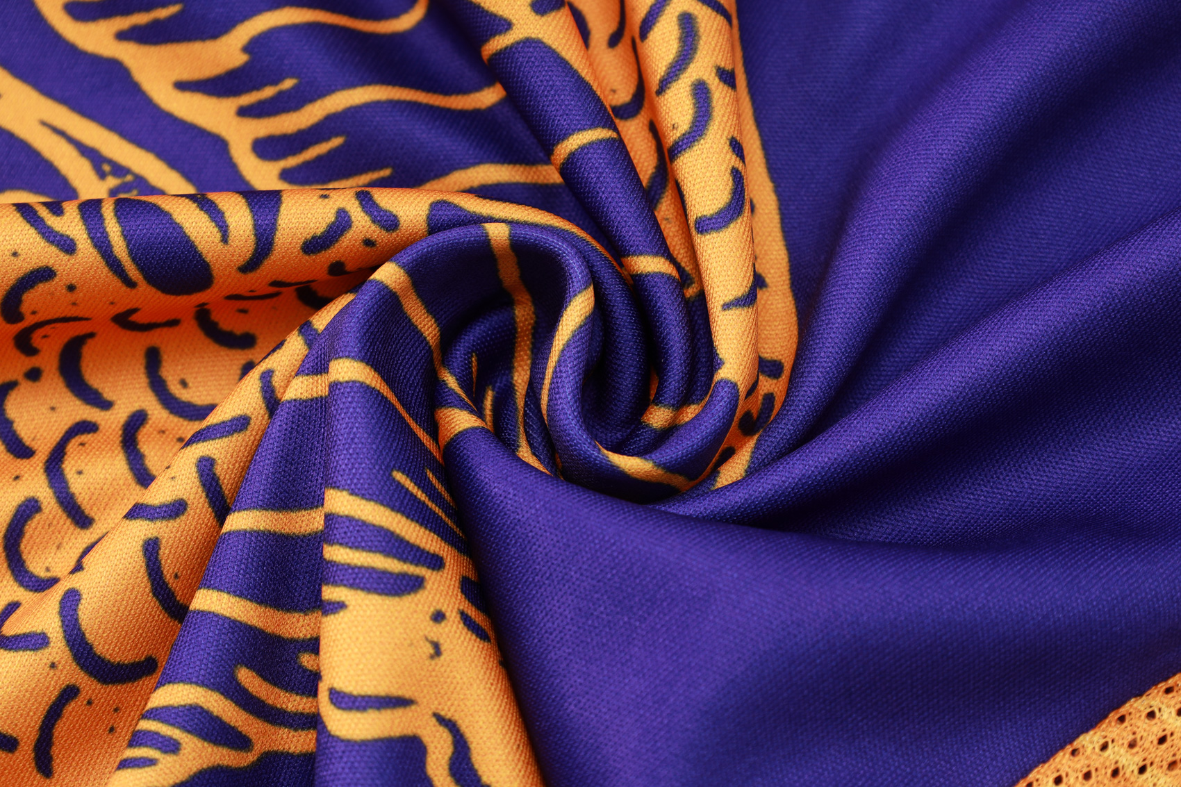 2024/2025 Real Madrid purple adult vest training suit (Adult Kit)