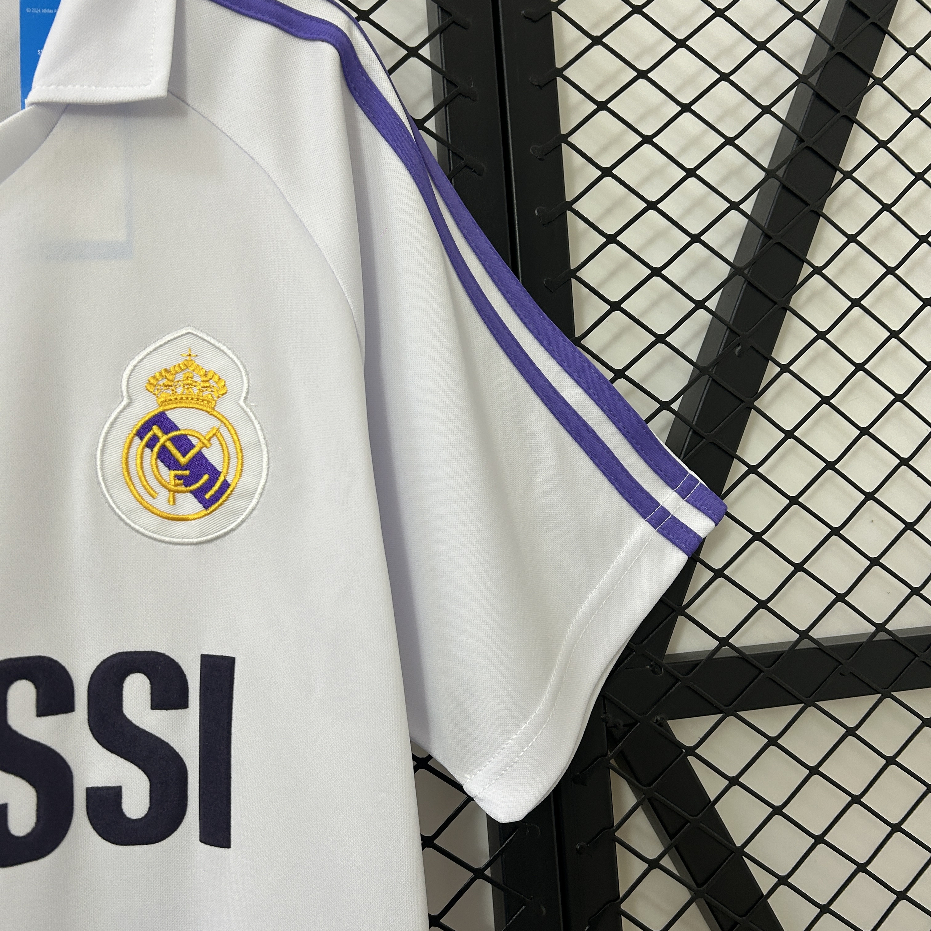 1984/1985 Real Madrid Home Retro Football Shirt