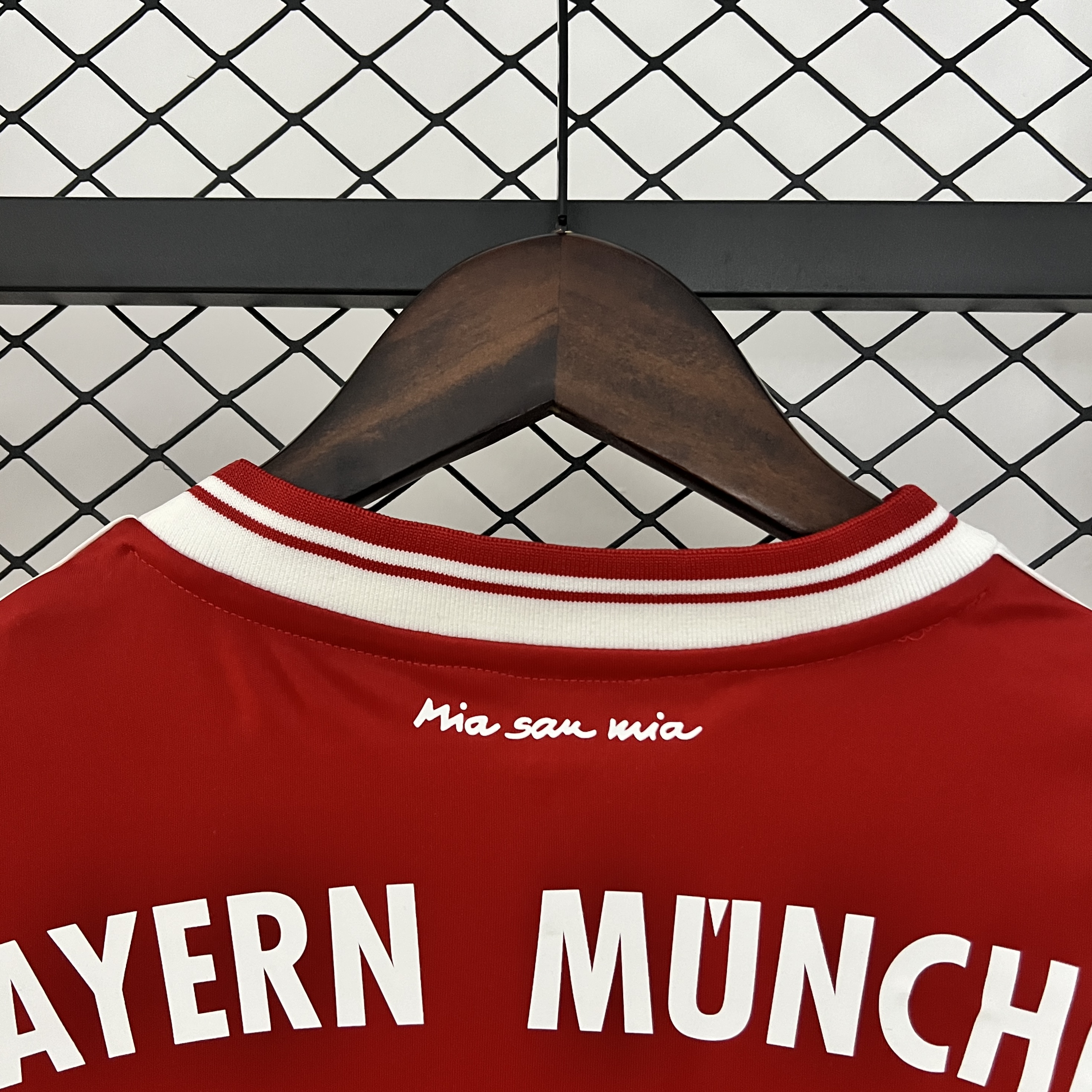 2013/2014 Bayern Munich Home Retro Football Shirt