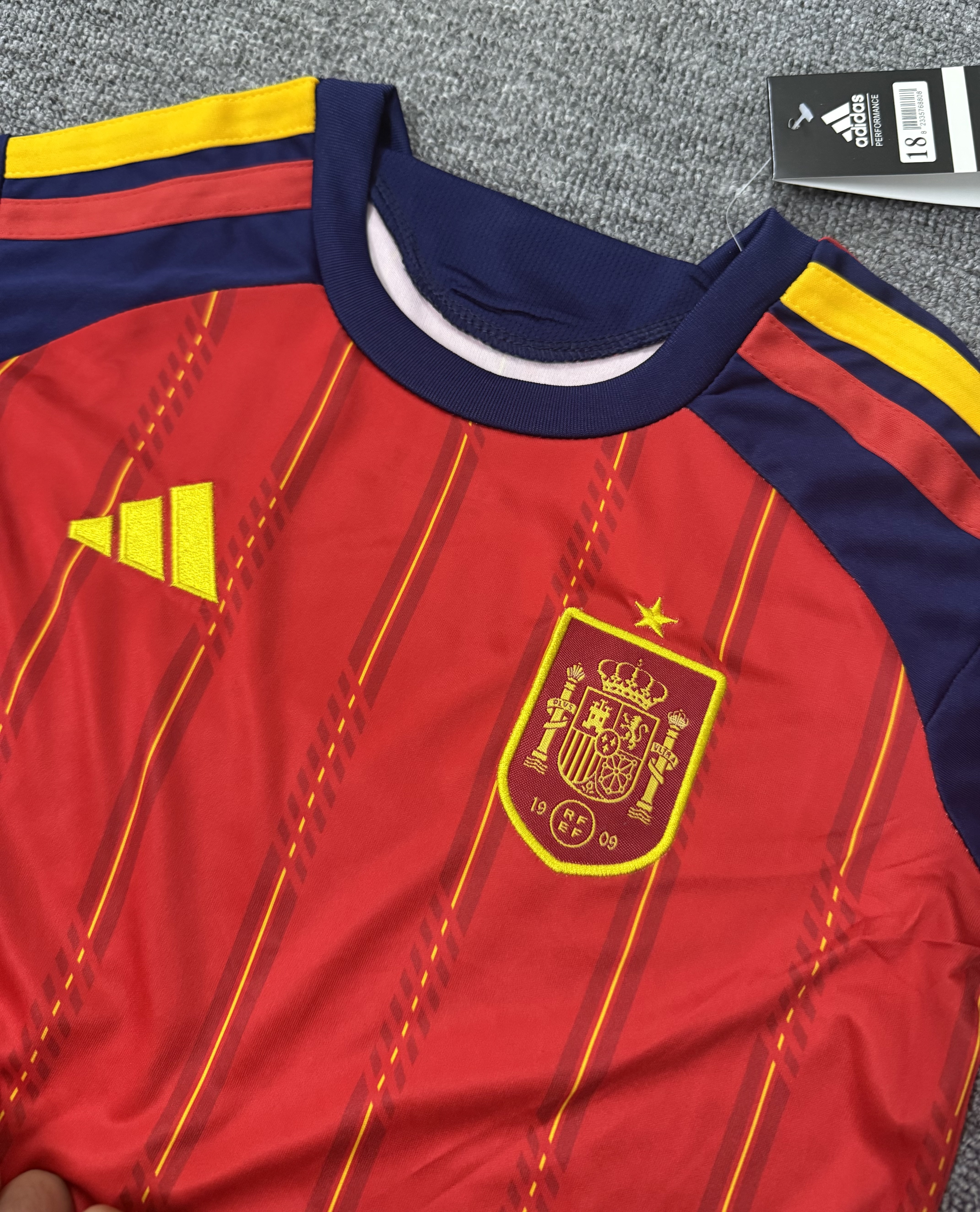 2026 Spain Home Football Shirt (Adult Kids Kit socks)