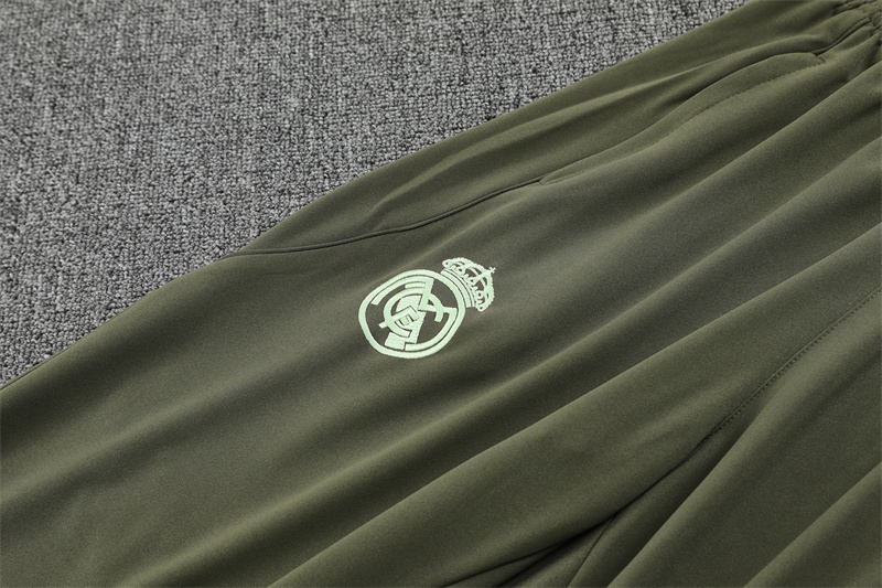 2025/2026 Real Madrid Adult Half Zip Training Kit (Adult Kit)