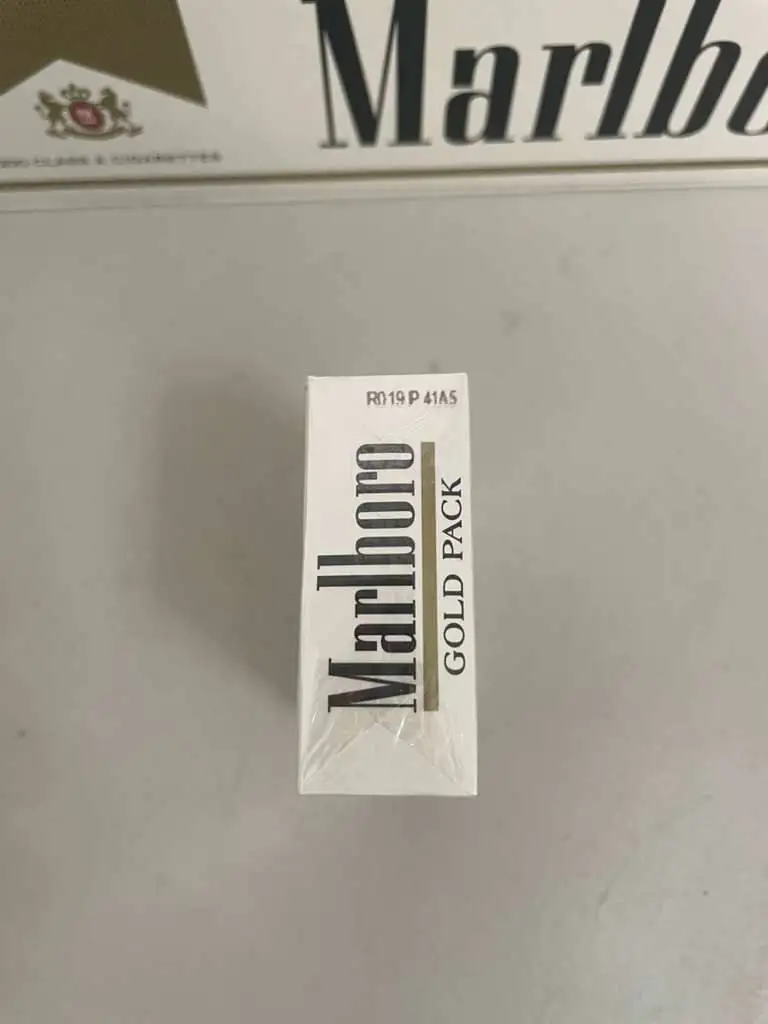 Marlboro (Hard White) US Edition Carton