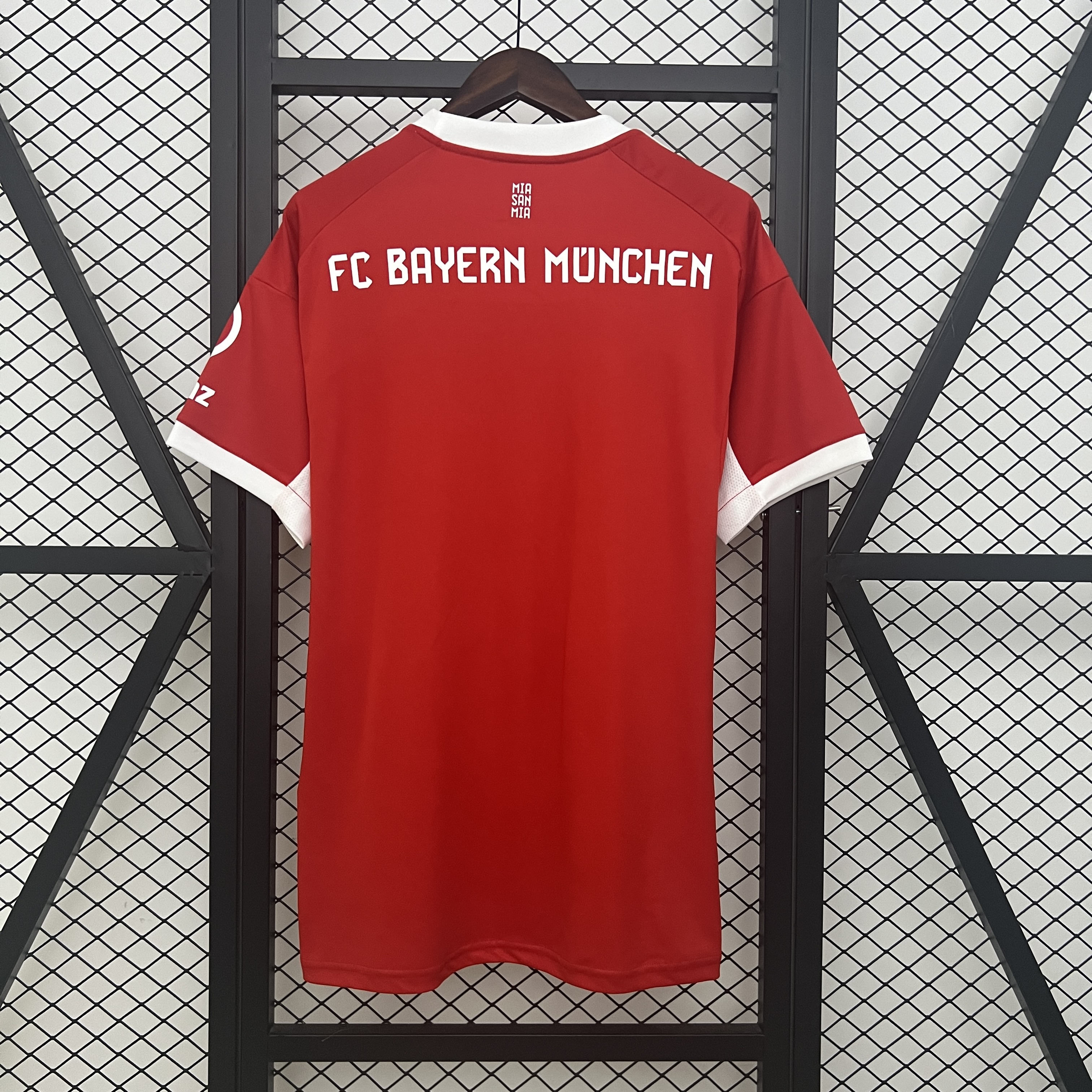 2025/2026 Bayern Munich Home Football Shirt (Fan Edition)