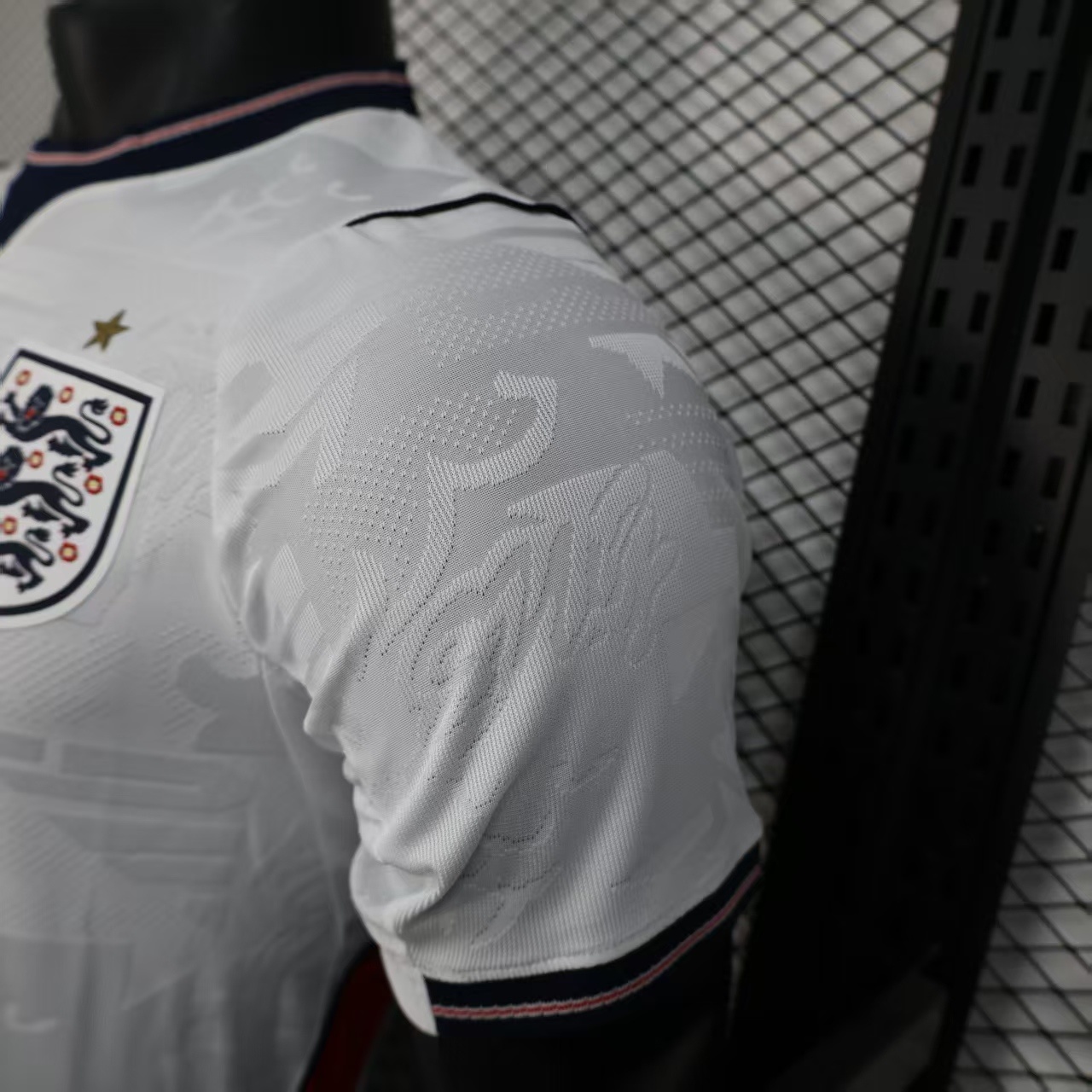 2026 England Home Football Shirt (Player Edition)