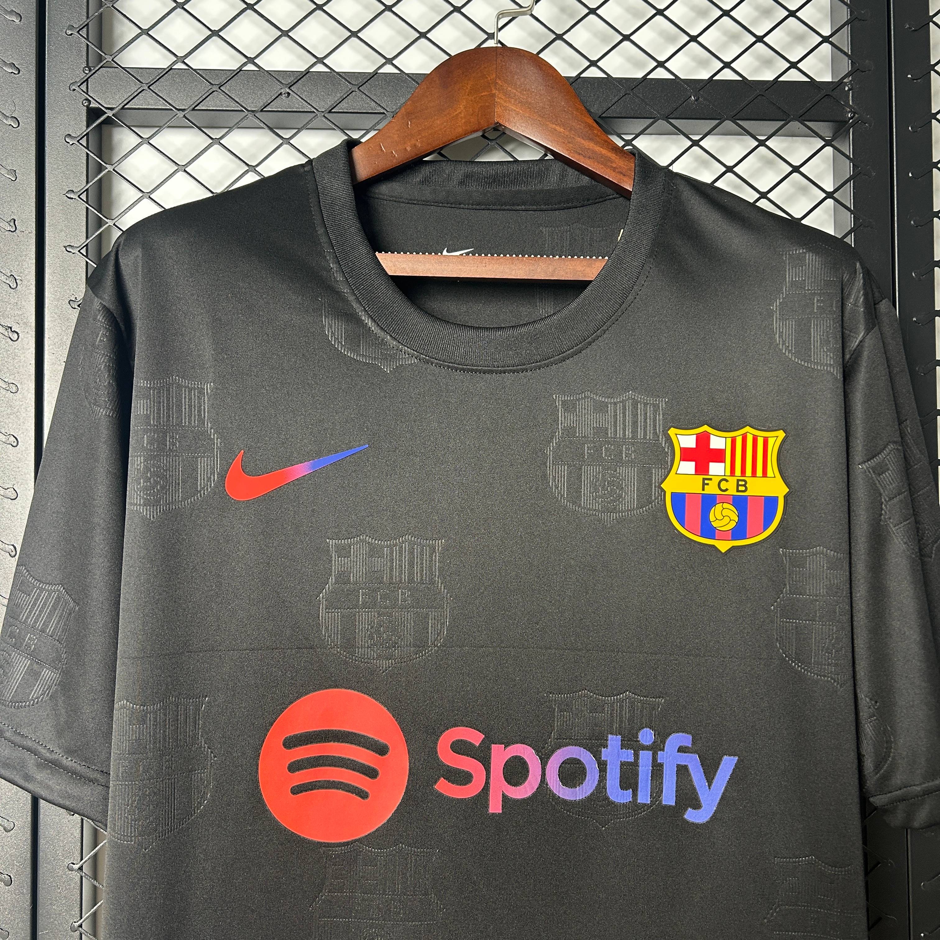 2025/2026 Barcelona Special Edition Football Shirt（Fan Edition）
